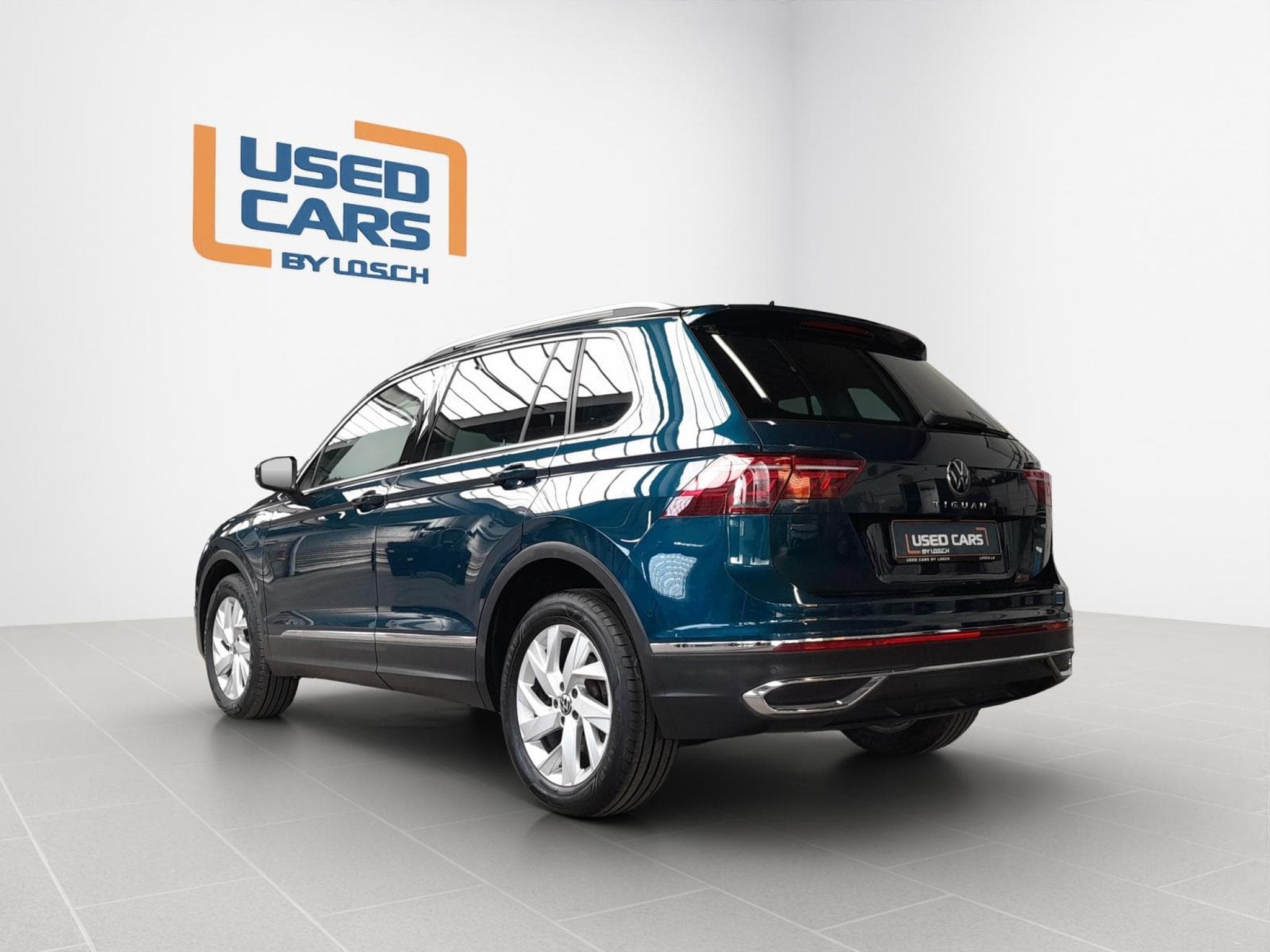 VW Tiguan Elegance+PHEV+DSG+LED+AHK (2023) - Photo 6