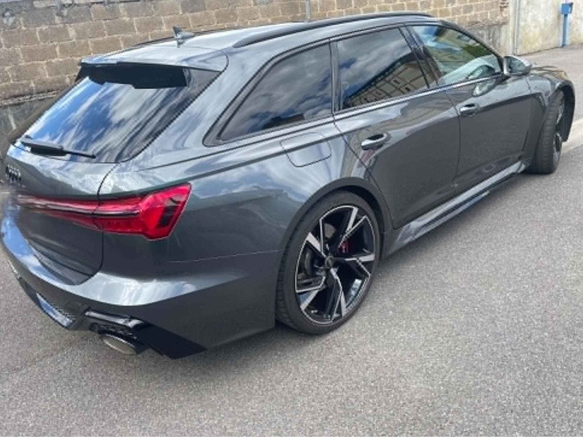 Audi RS6 RS6 PERFORMANCE (2023) - Photo 2