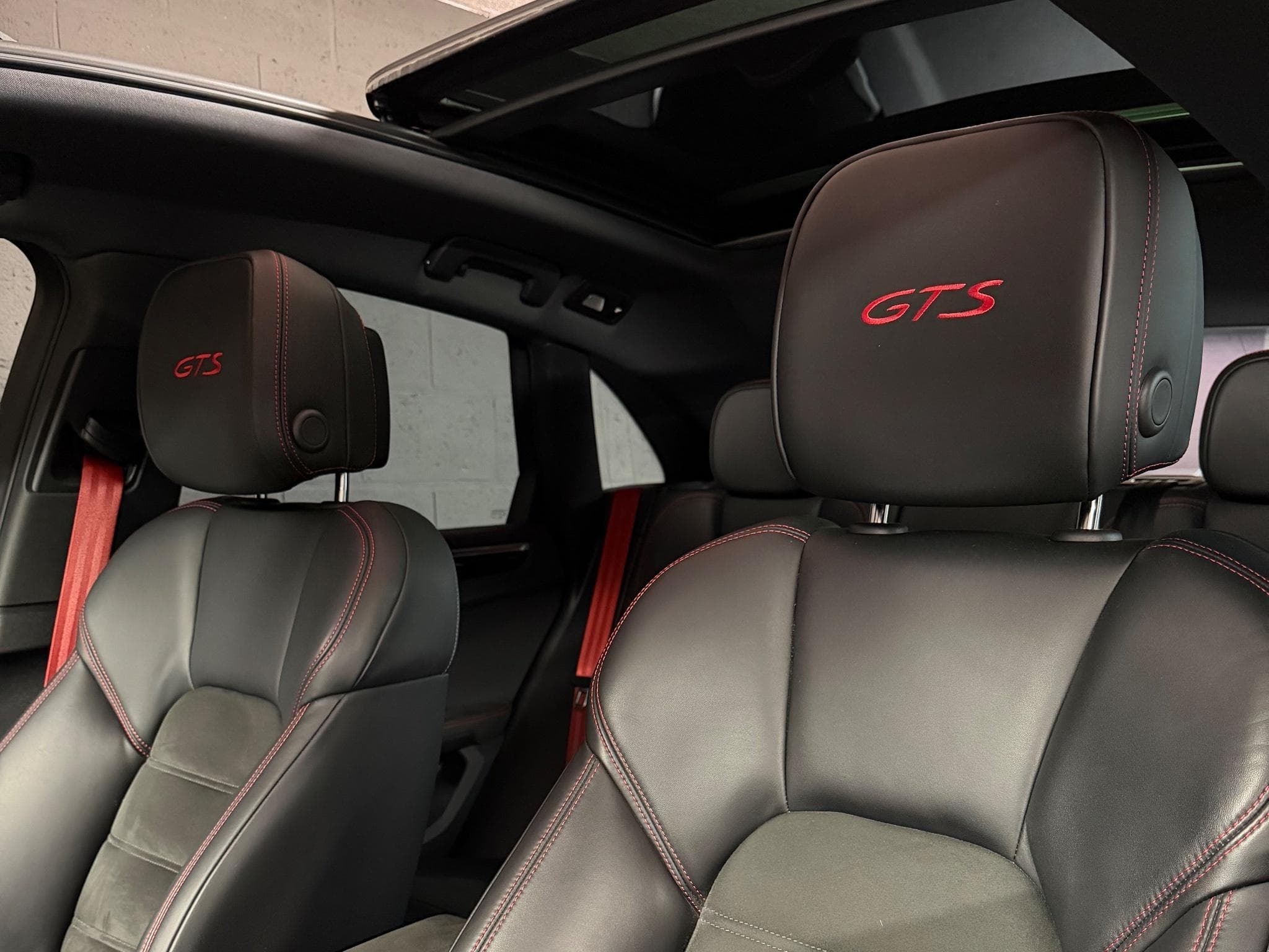 Porsche Macan GTS (2022) - Photo 6