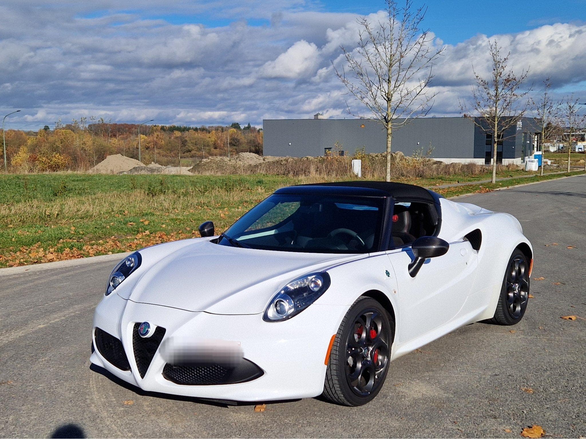 Alfa-Romeo 4C Spider (2018) - Photo 2