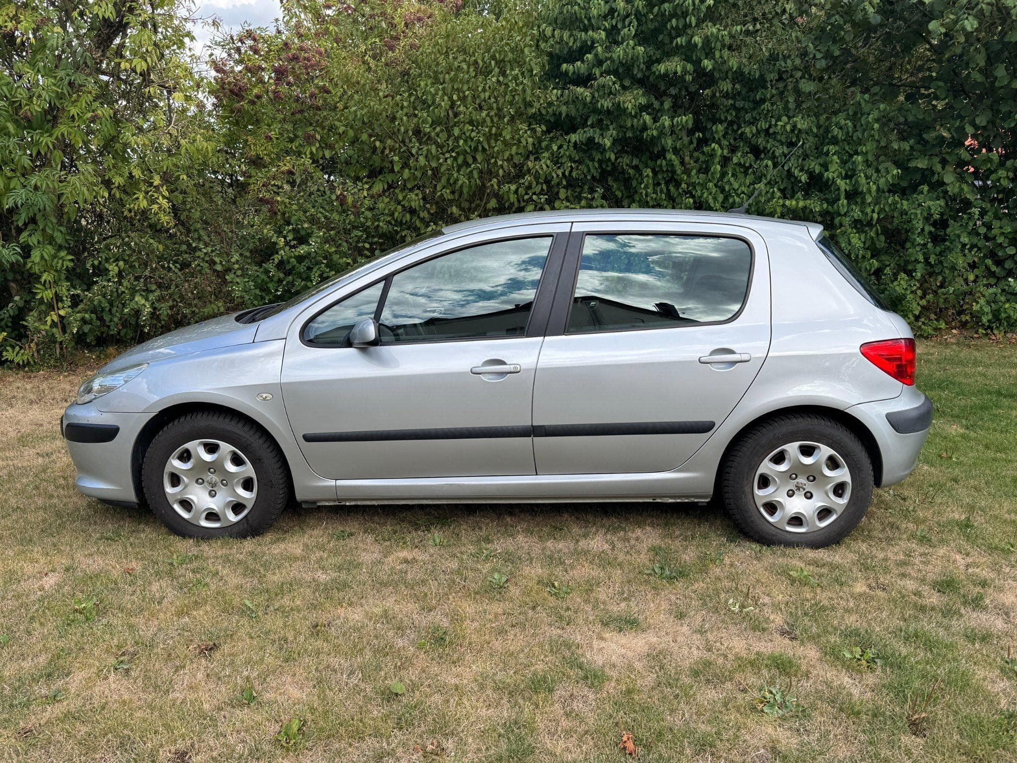 Peugeot 307 (2005) - Photo 2