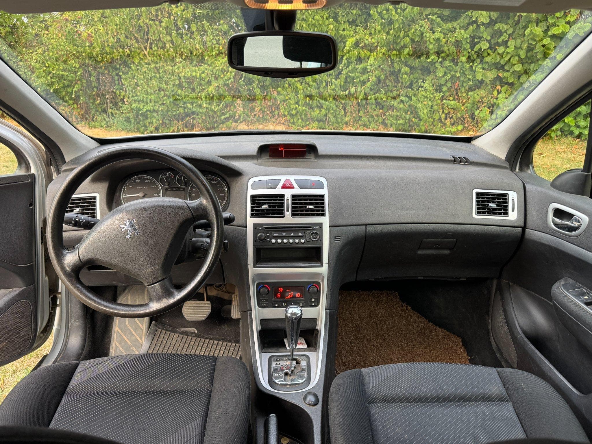 Peugeot 307 (2005) - Photo 8