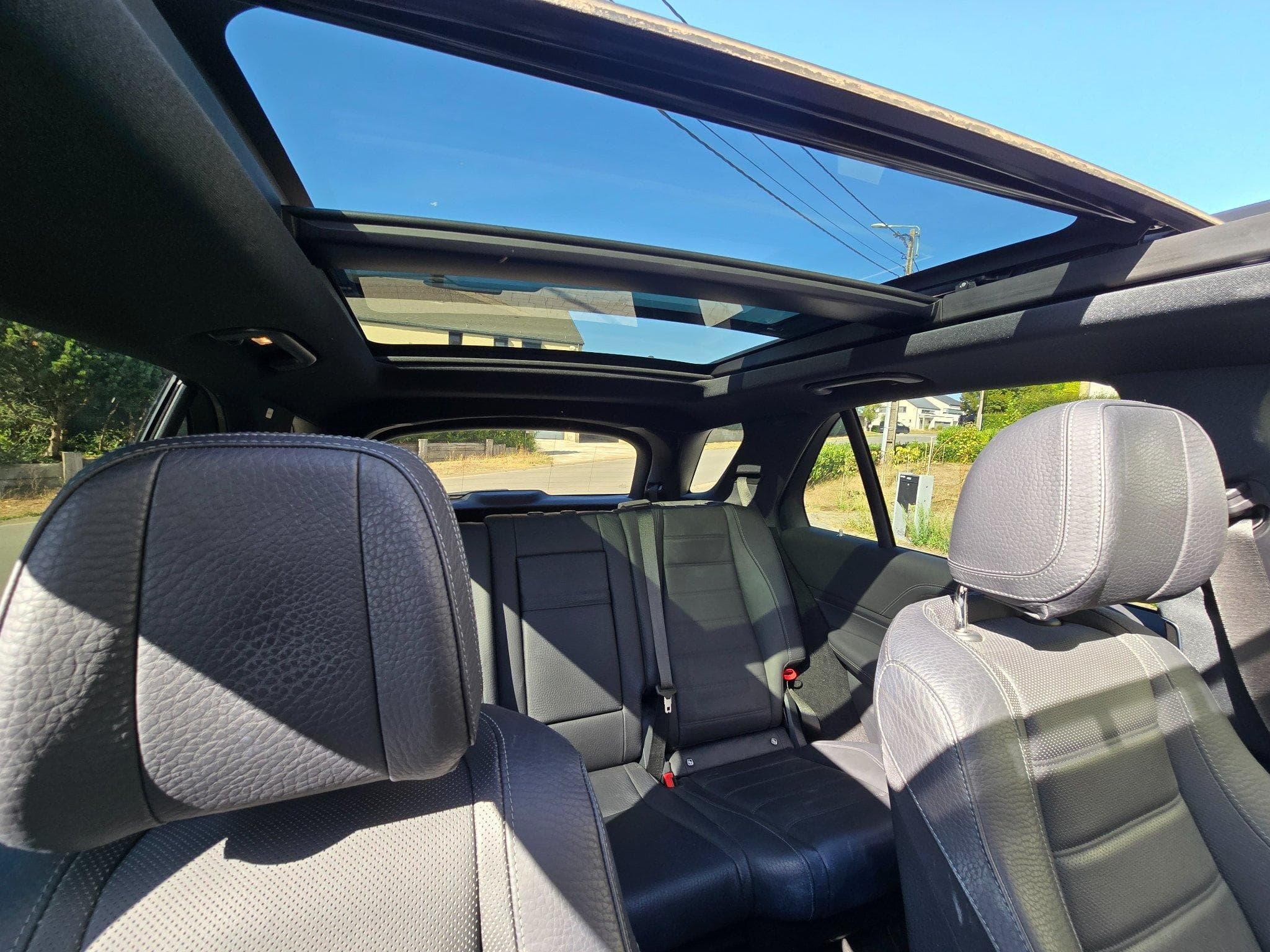 Mercedes GLE 450 E-ACTIVE-AMG Line–7 Places–OFFROAD (2021) - Photo 4