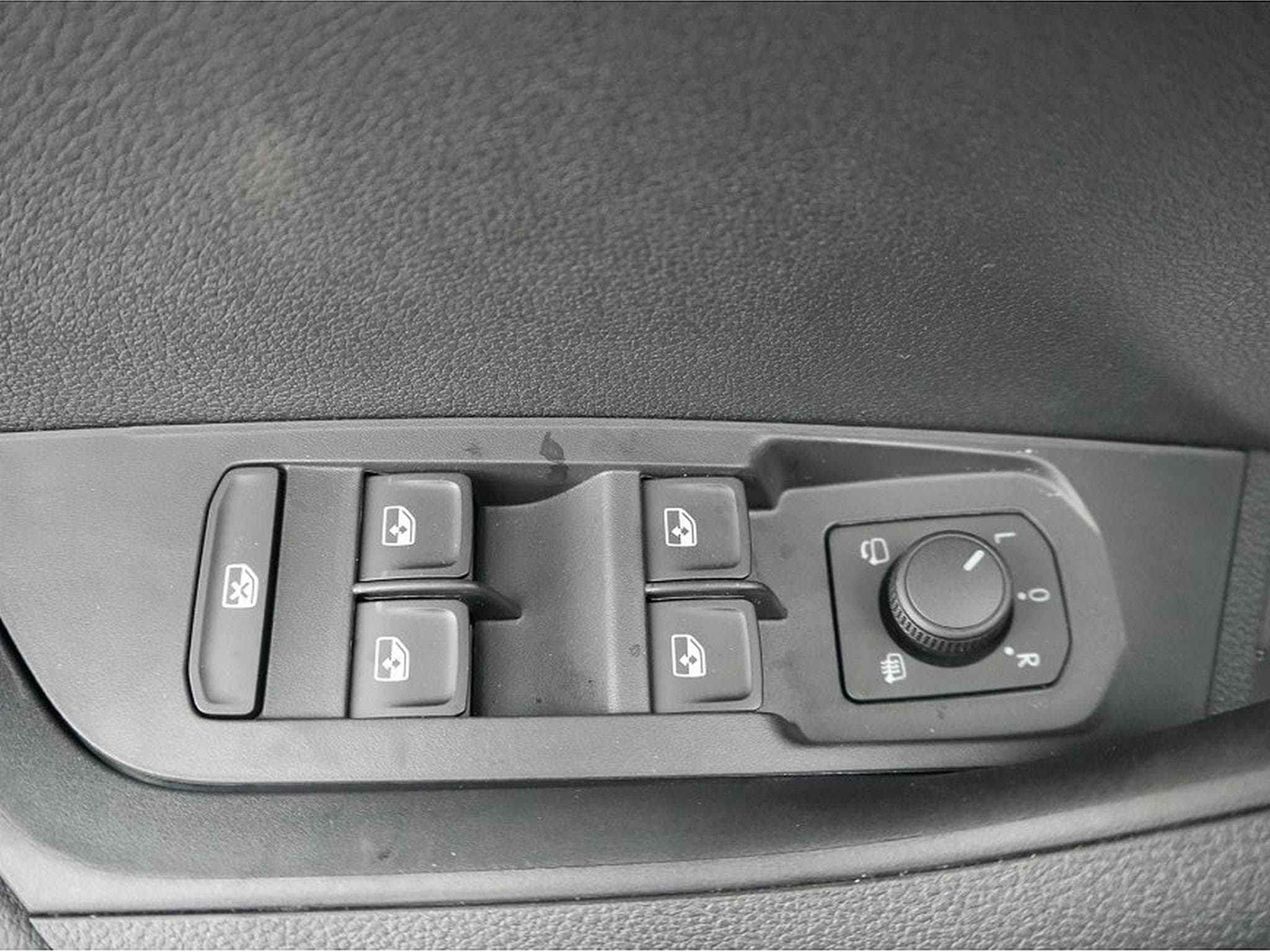 Skoda Karoq (2026) - Photo 11