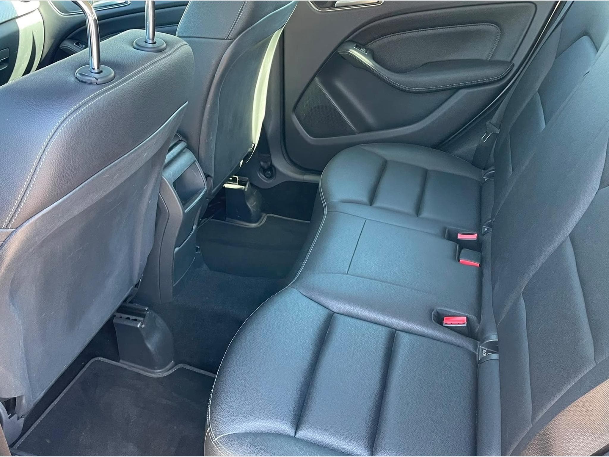 Mercedes B 180 D (2017) - Foto 5