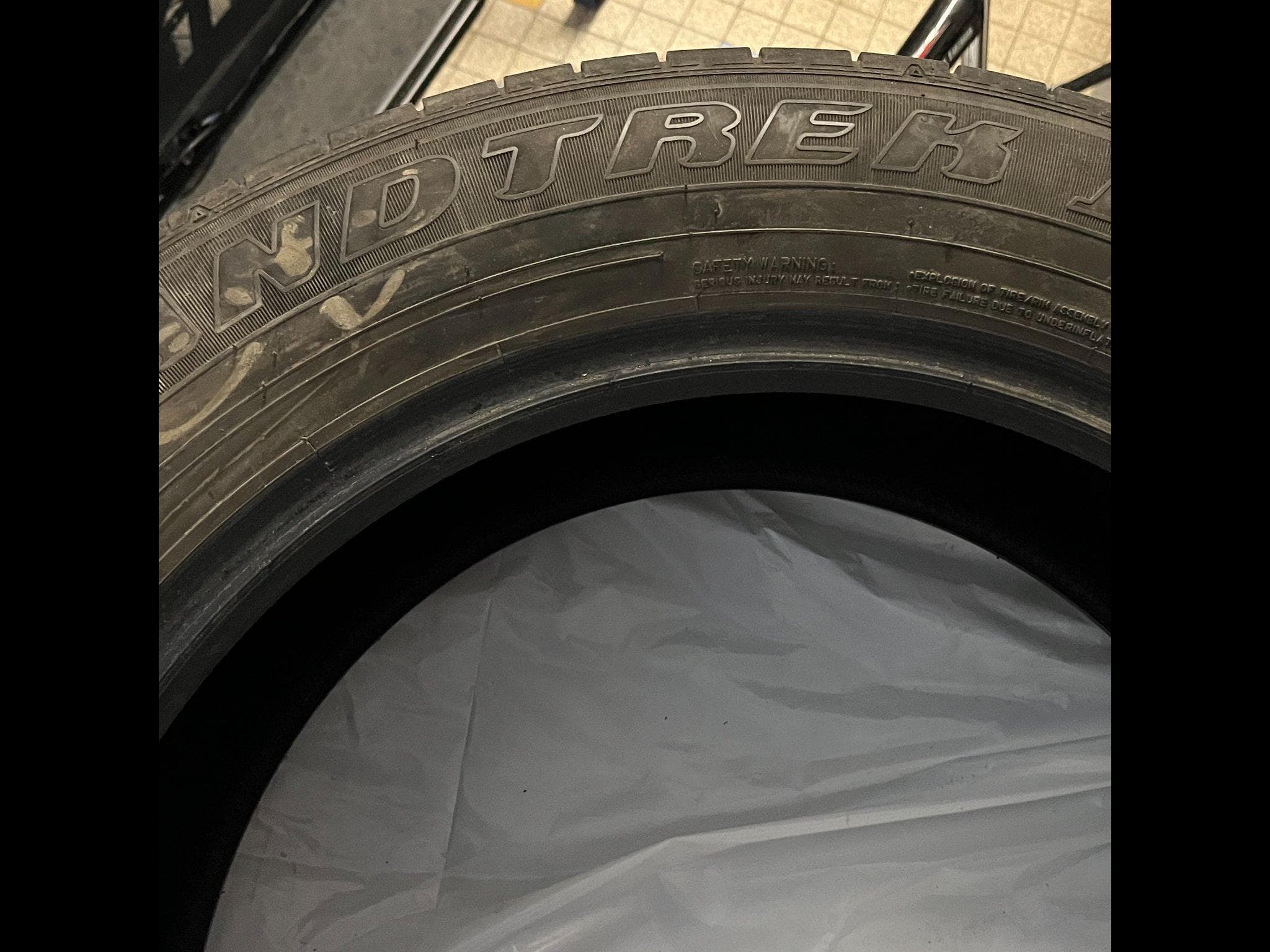 pneus – 18 - Photo 2