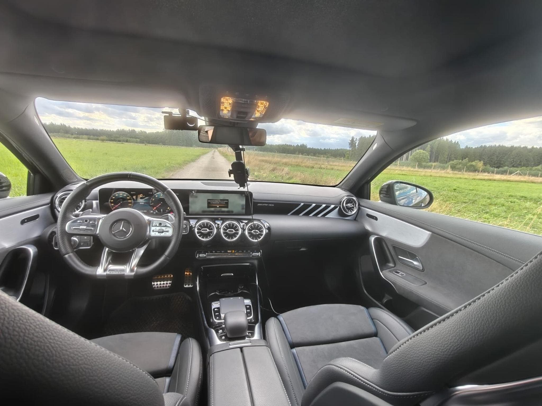 Mercedes A 35 AMG First Edition (2019) - Photo 10