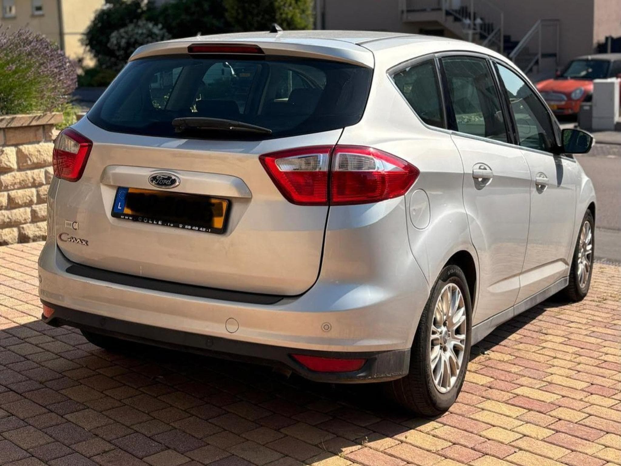 Ford C-Max (2012) - Photo 1