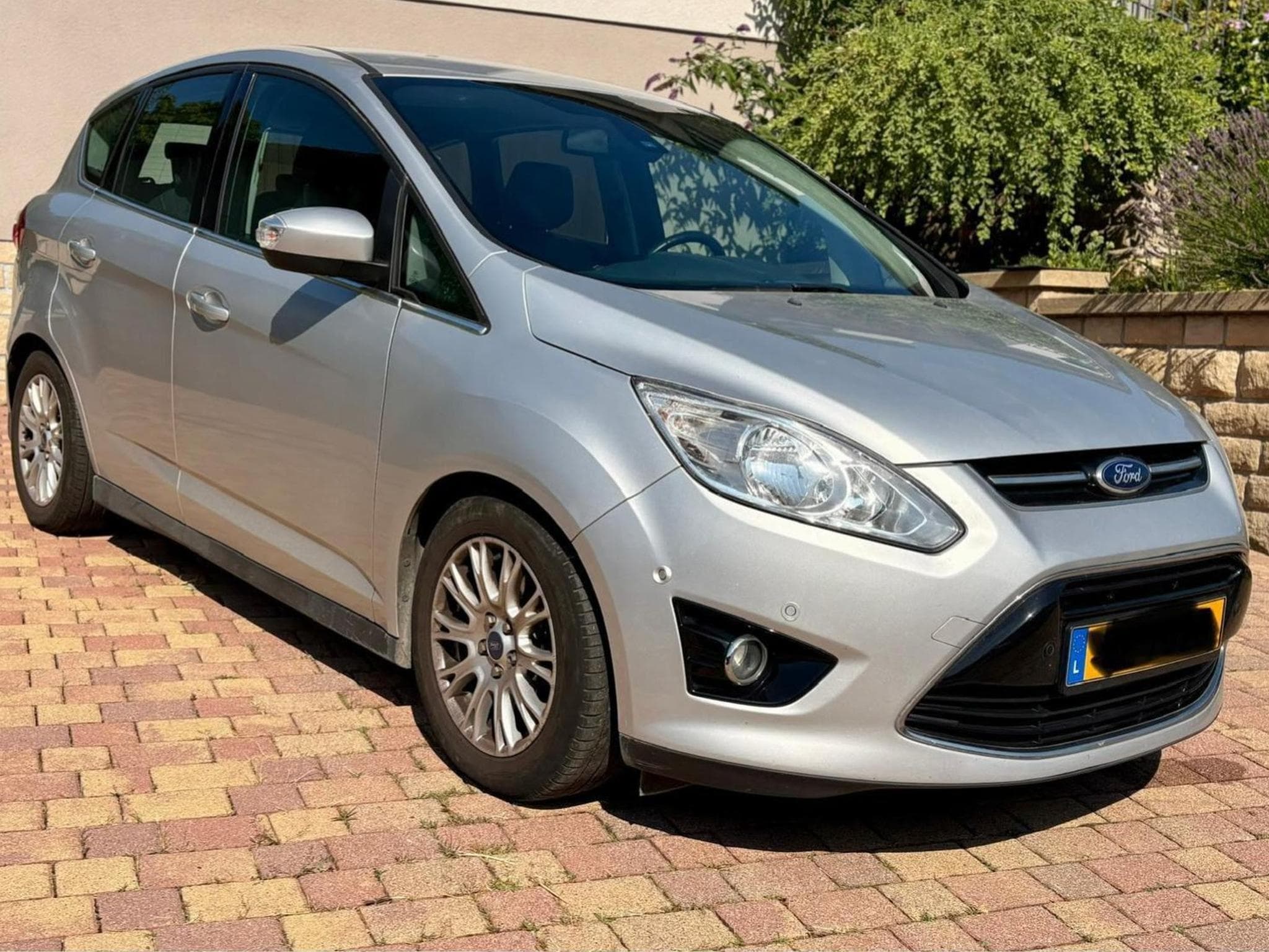 Ford C-Max (2012) - Photo 2