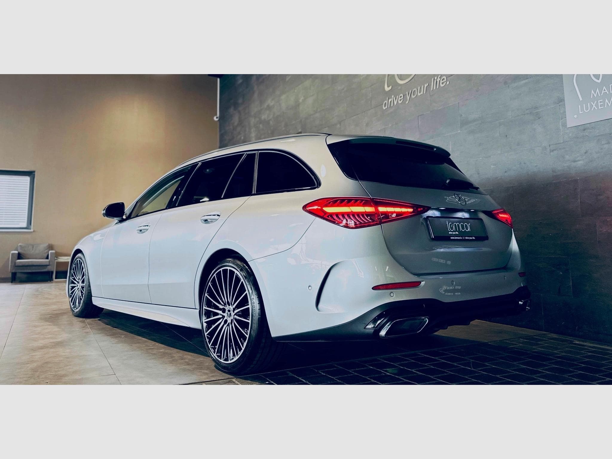 Mercedes C 220 C 220D T-MODELL AMG-LINE 9G-TRONIC (2023) - Photo 4