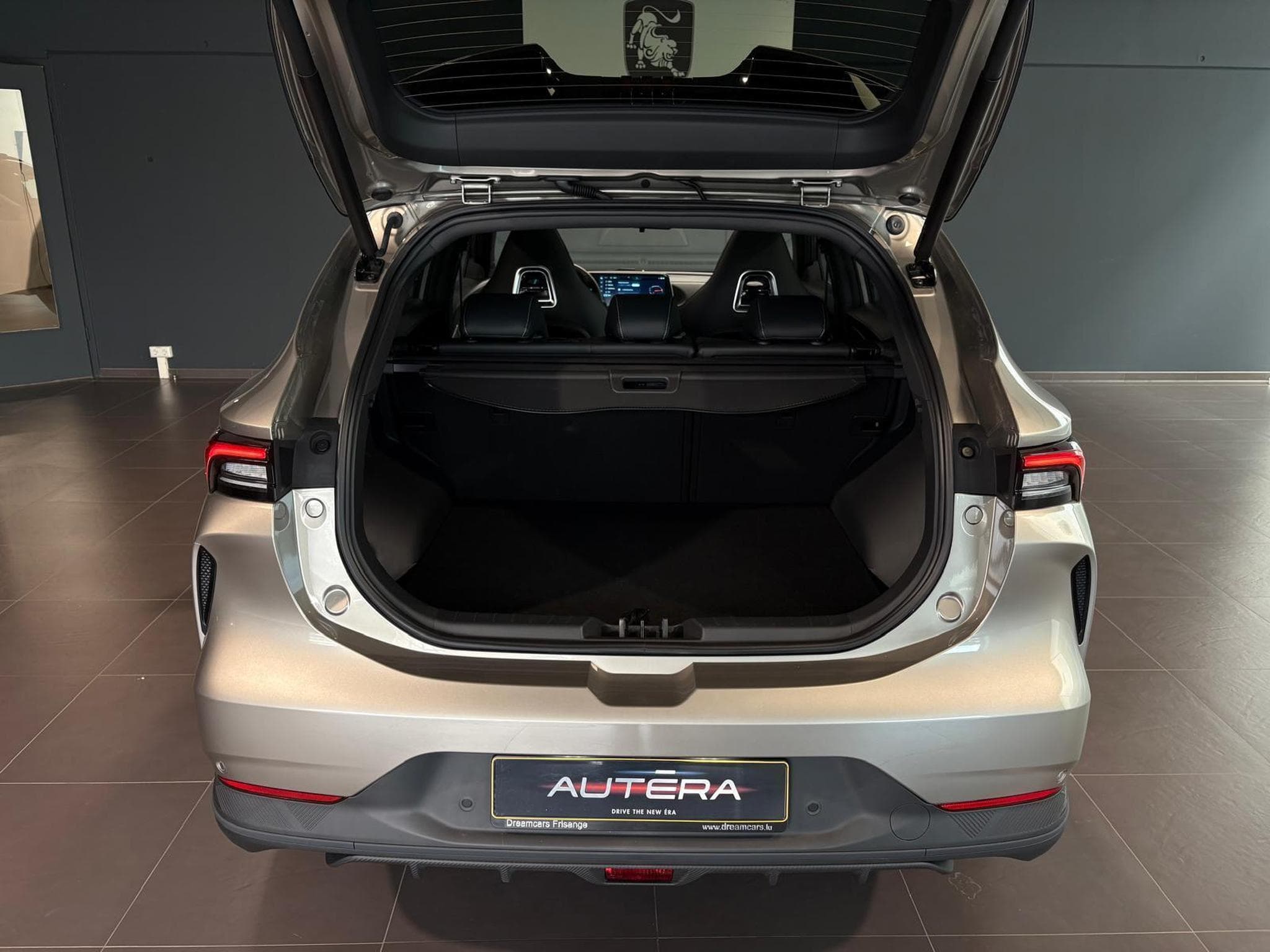 Forthing Friday ELECTRIQUE FULL OPTIONS (2026) - Foto 22