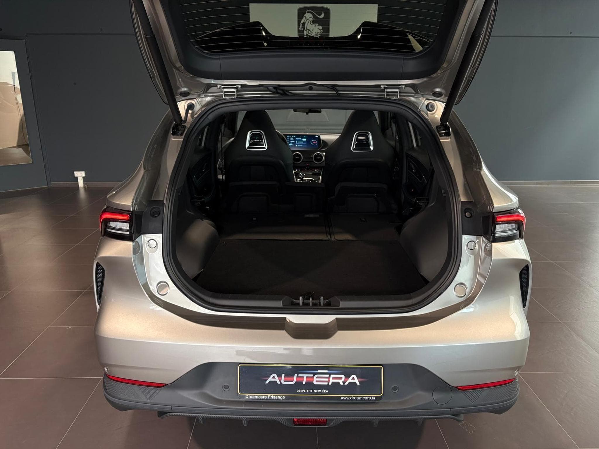 Forthing Friday ELECTRIQUE FULL OPTIONS (2026) - Foto 23