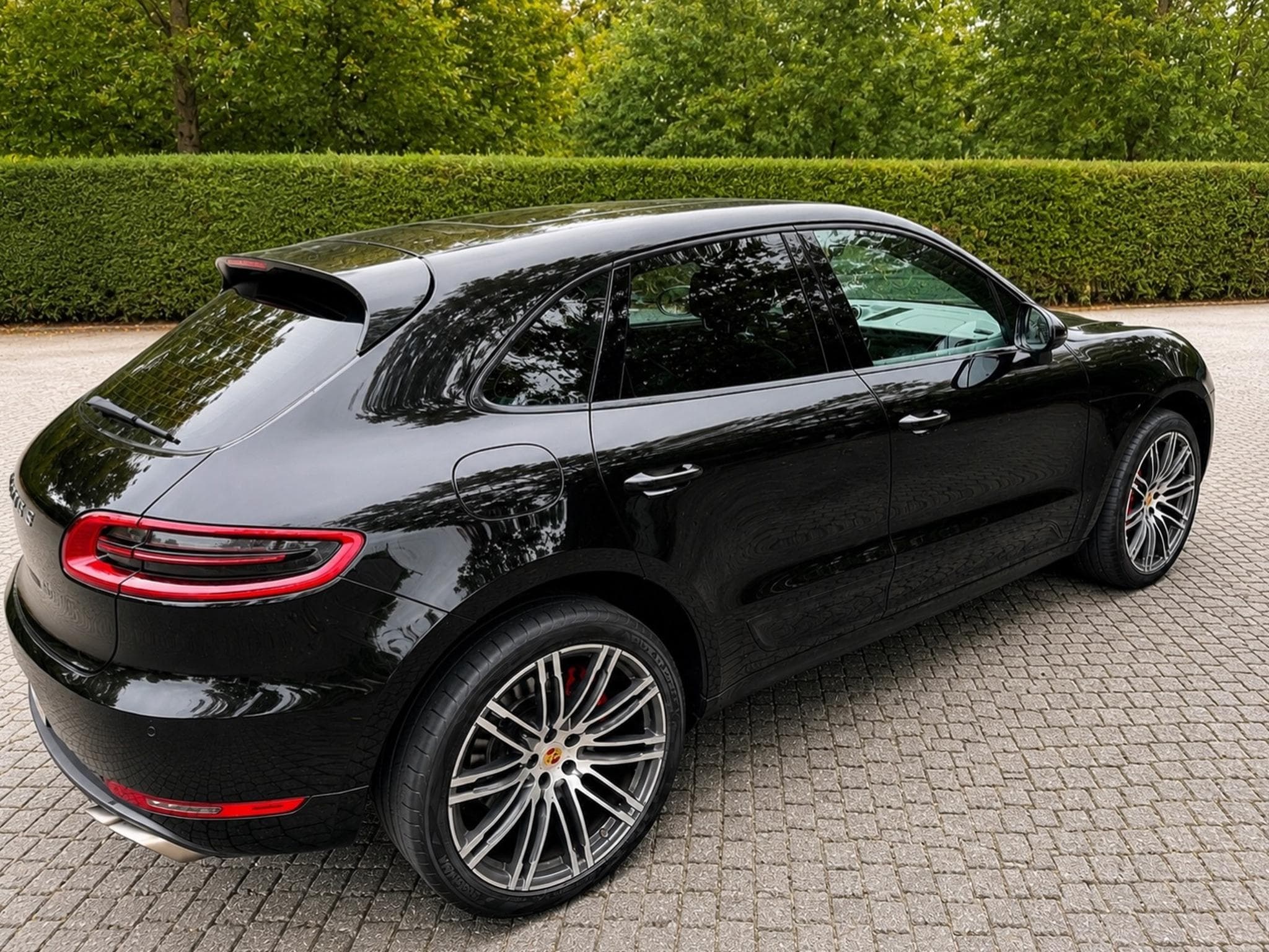 Porsche Macan Turbo (2014) - Photo 3
