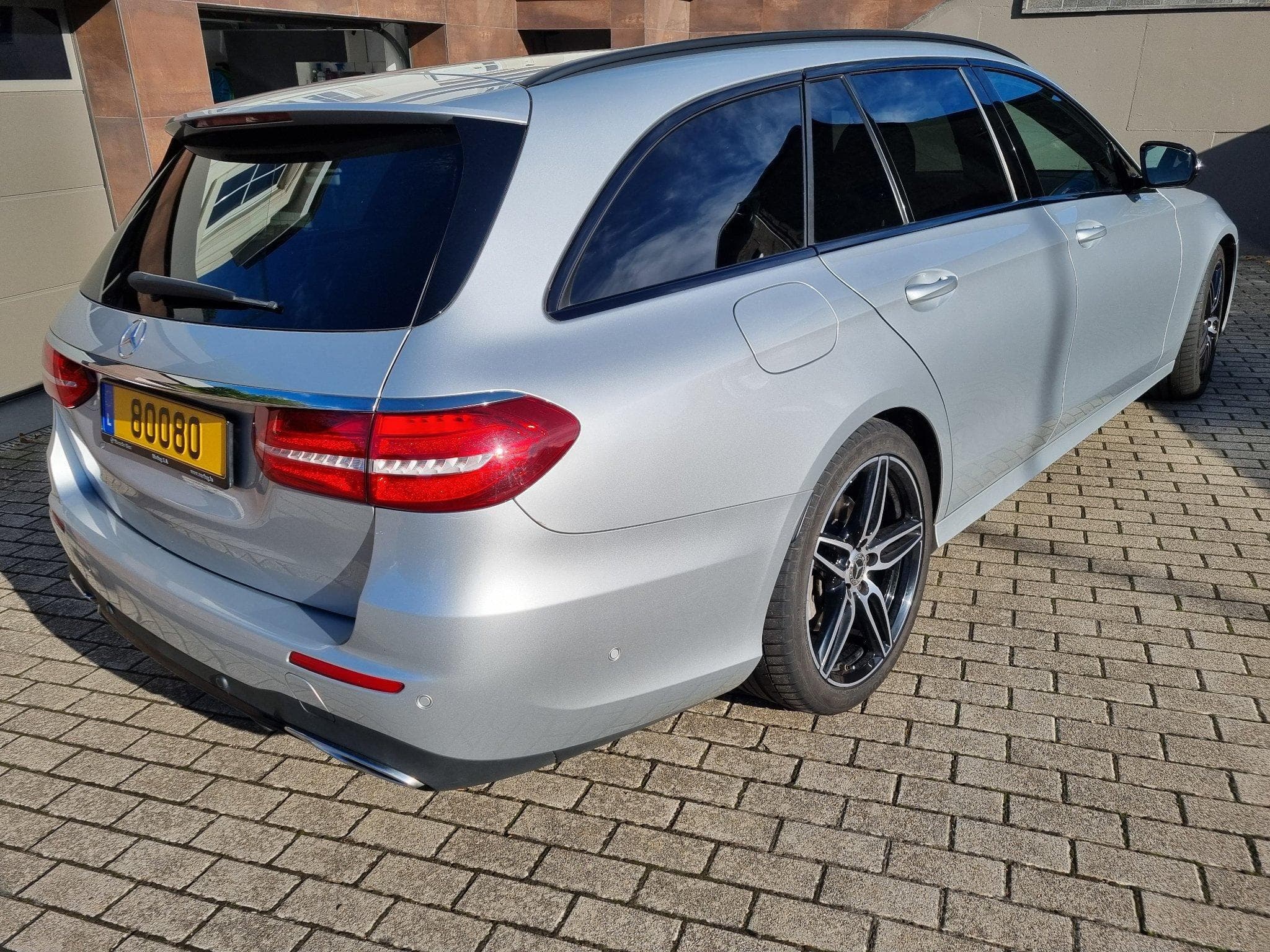 Mercedes E 350 AMG line (2019) - Foto 6