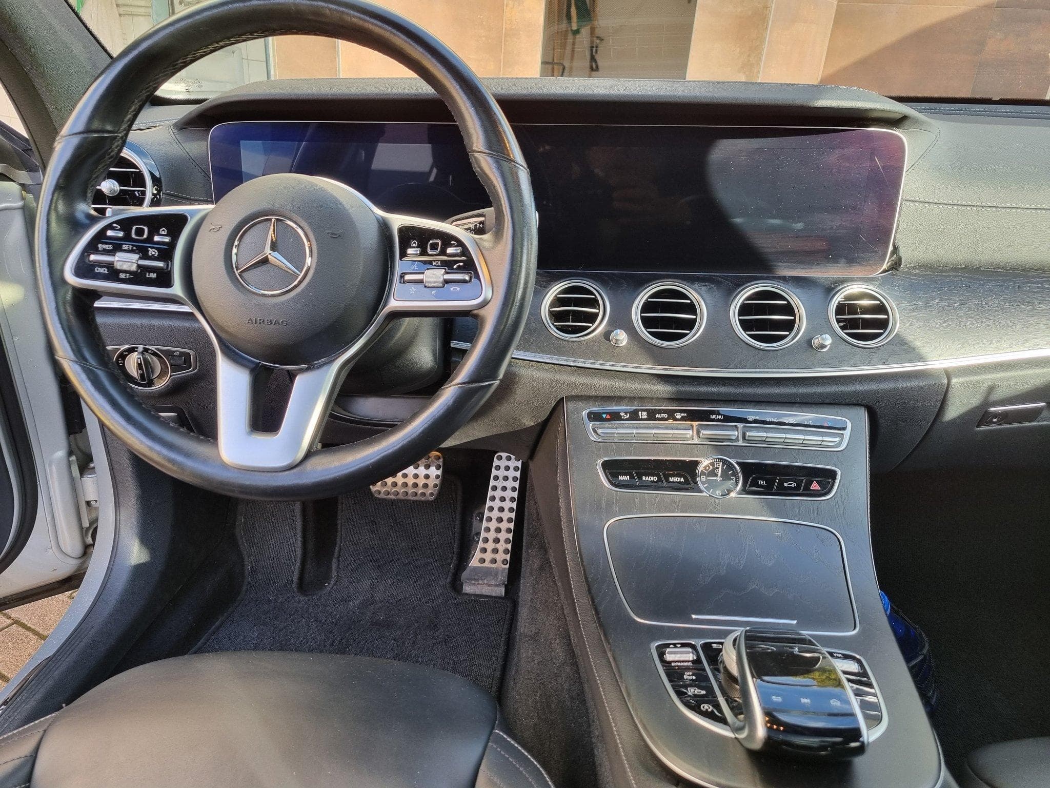 Mercedes E 350 AMG line (2019) - Foto 9