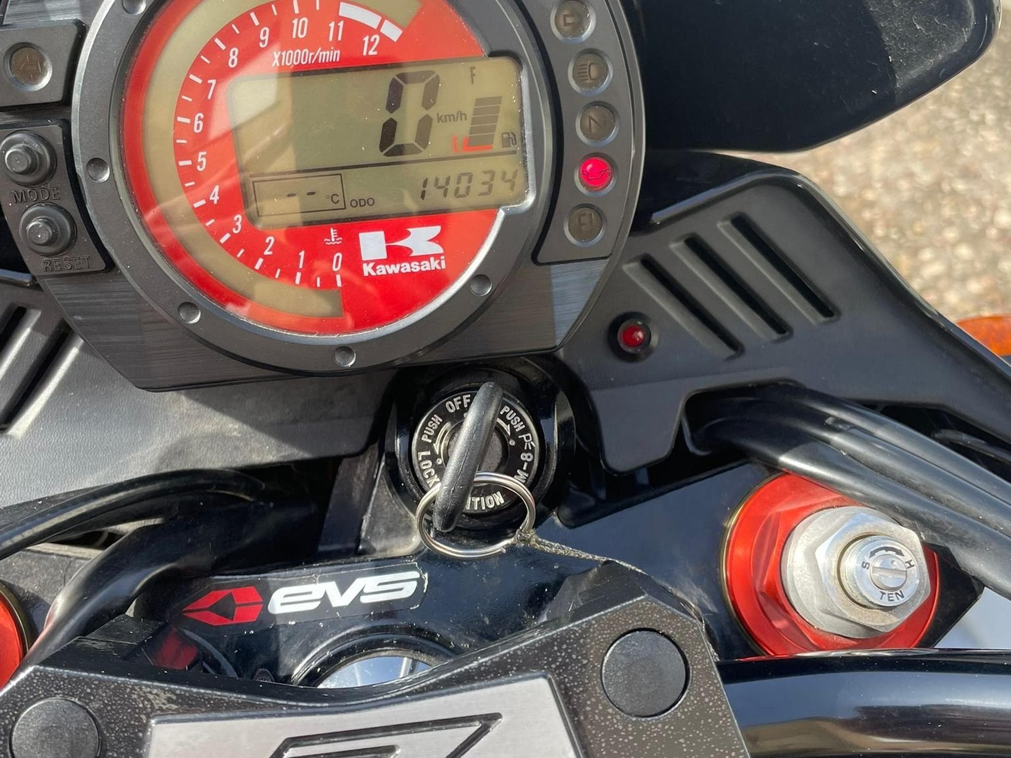 Kawasaki Z Z1000 (2001) - Photo 3