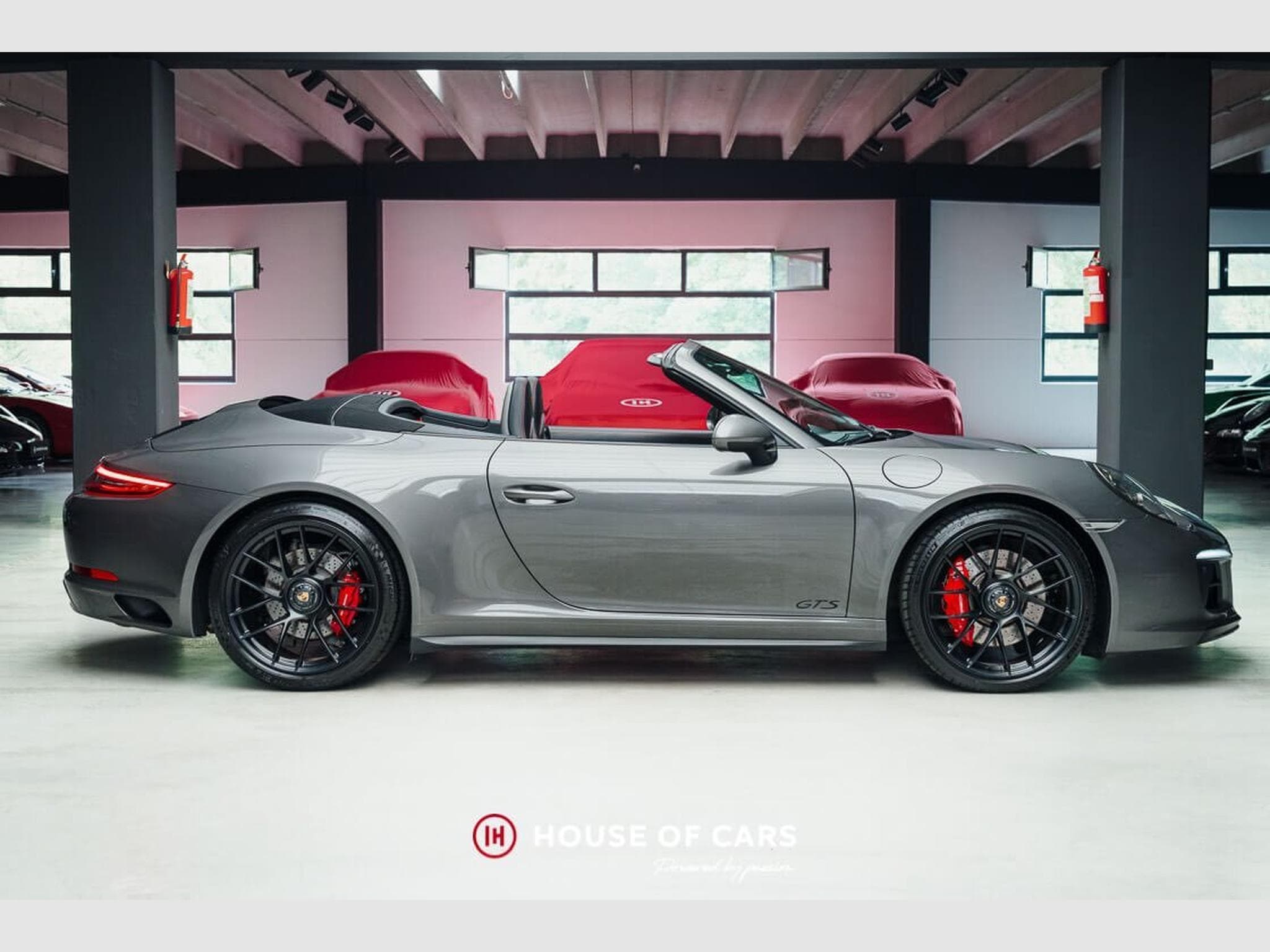 Porsche 911 991.2 CARRERA 4 GTS CABRIOLET PDK AGATE GREY - PPF (2017) - Photo 5