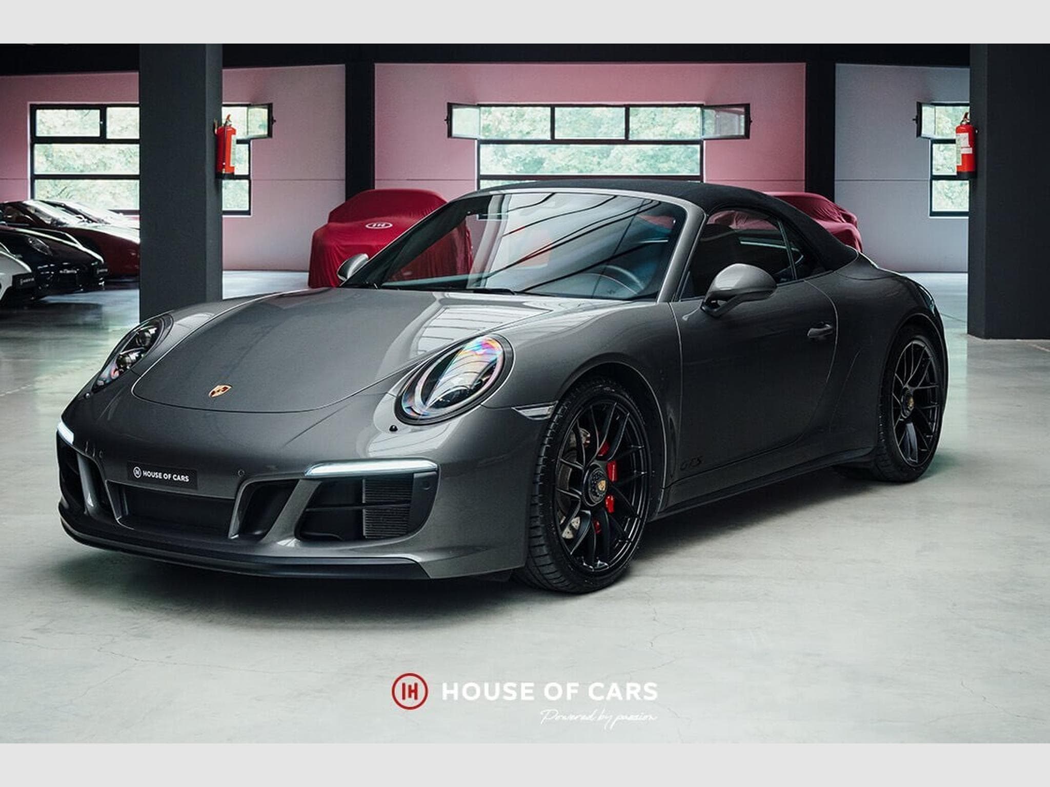 Porsche 991 .2 CARRERA 4 GTS CABRIOLET PDK AGATE GREY - PPF (2017) - Photo 2