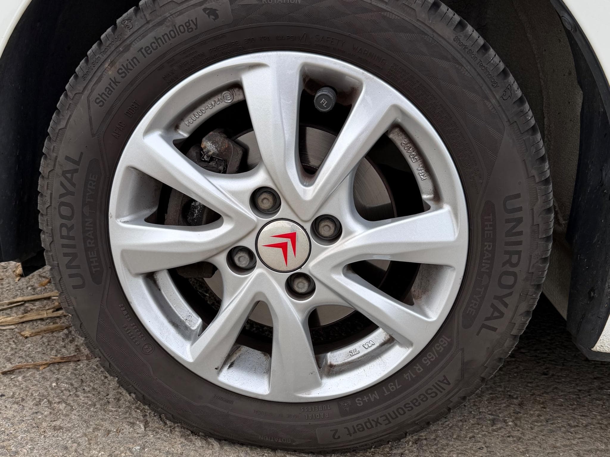 Citroën C1 VTI (2016) - Foto 8