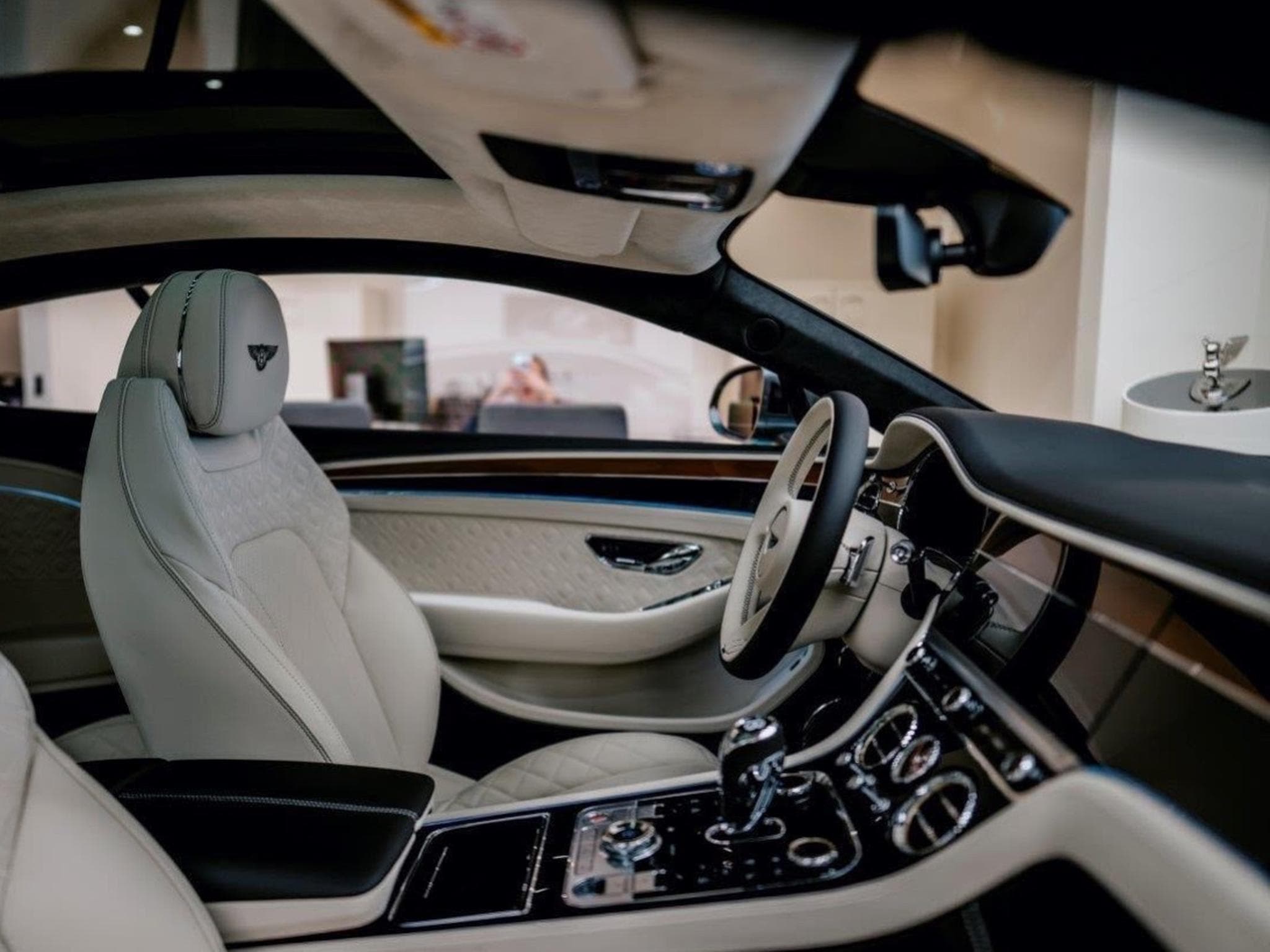 Bentley Continental GT Speed W12 (2022) - Photo 7