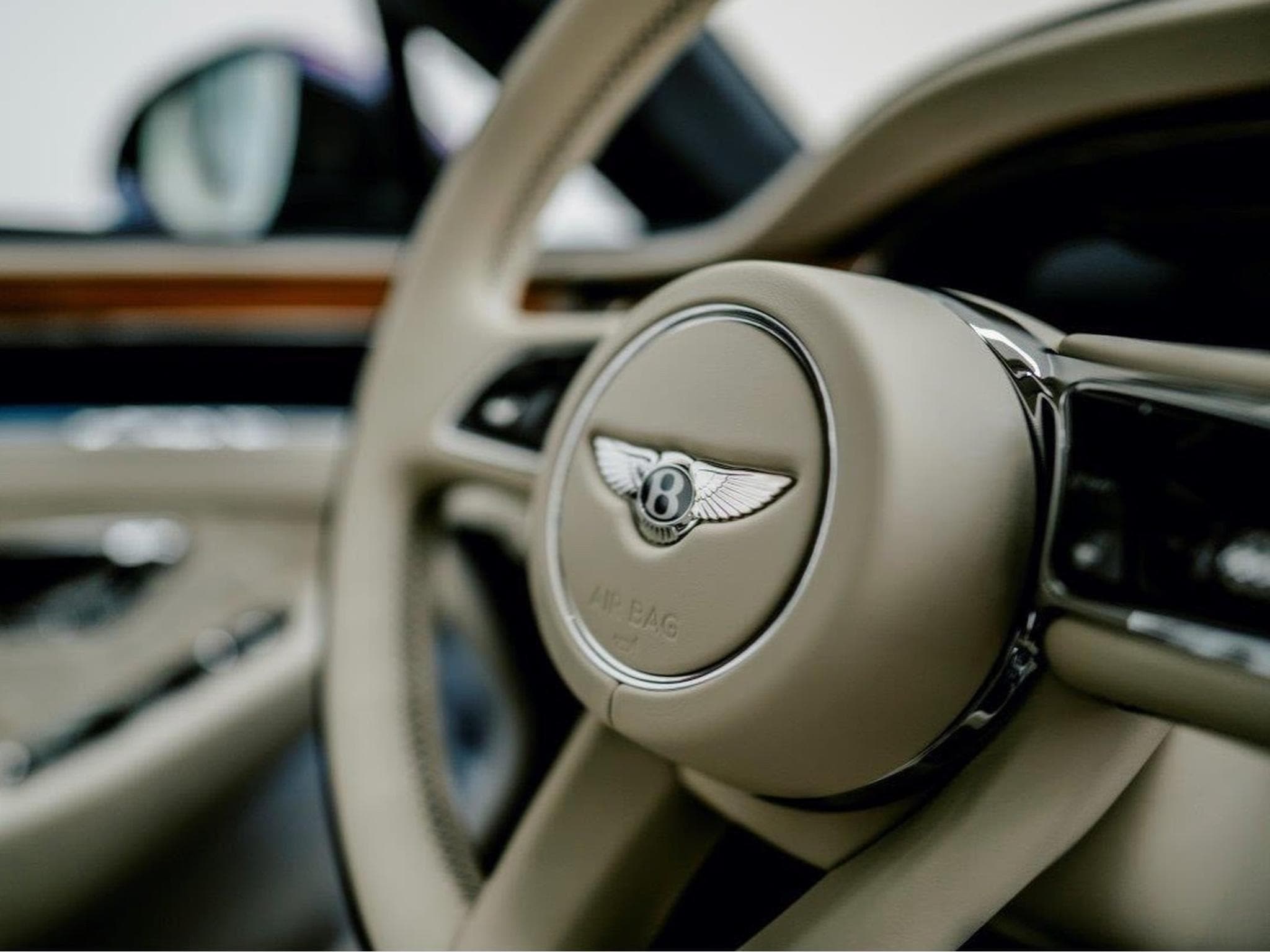 Bentley Continental GT Speed W12 (2022) - Photo 9