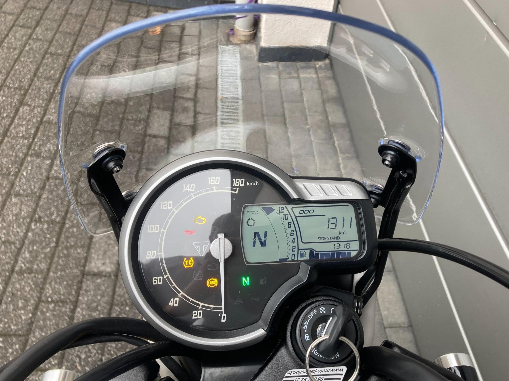 Triumph Scrambler 400x (2026) - Photo 12