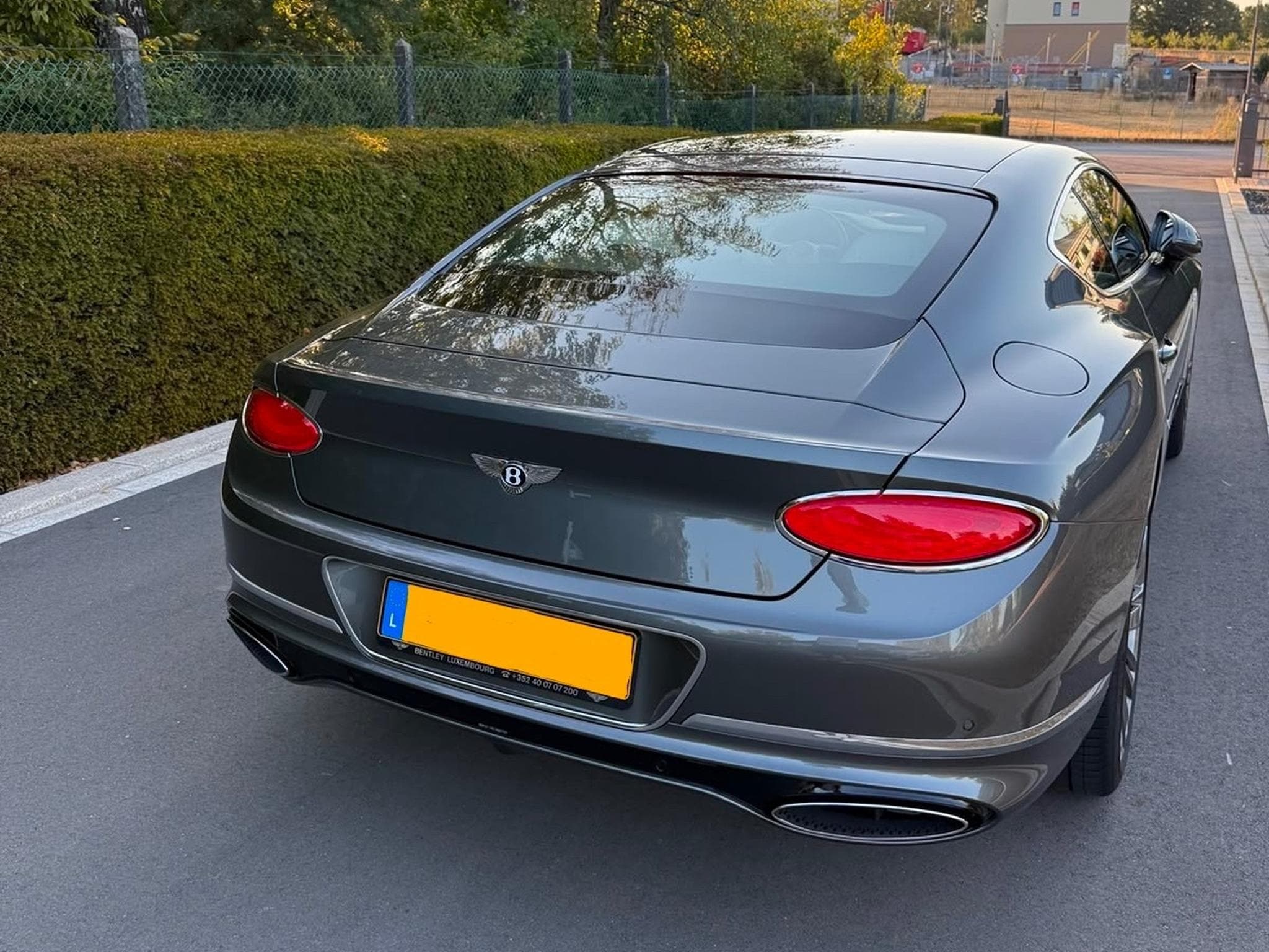 Bentley Continental GT Speed W12 (2022) - Photo 3
