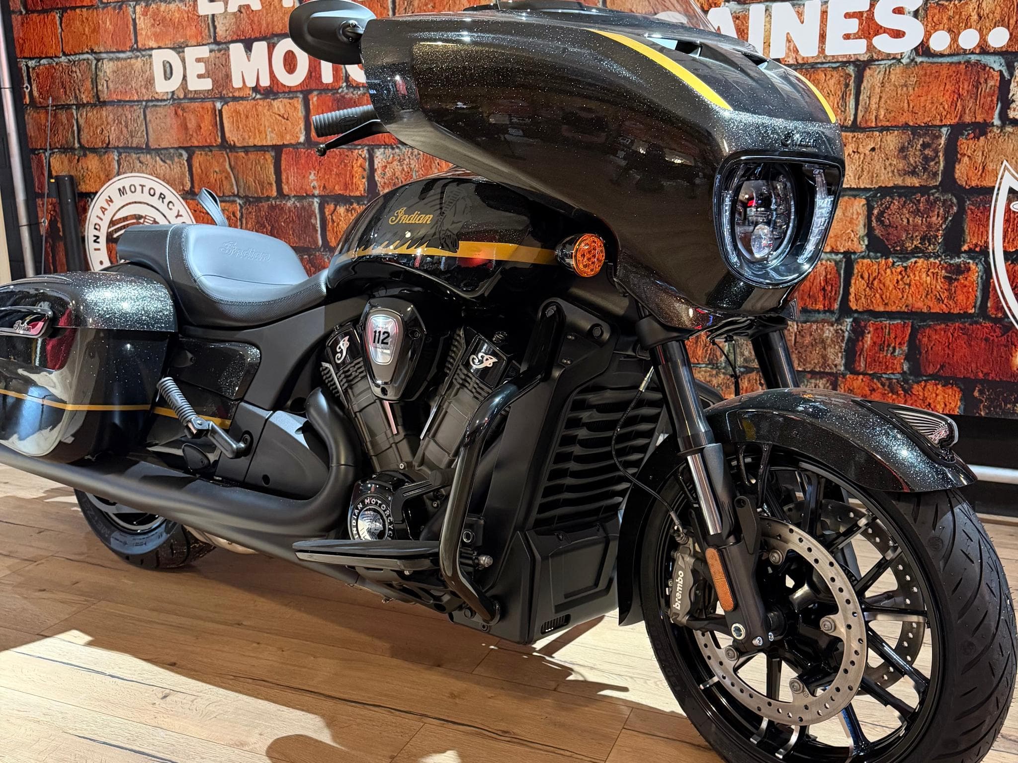 Indian Chieftain DARK HORSE 112 POWERPLUS (2026) - Photo 3