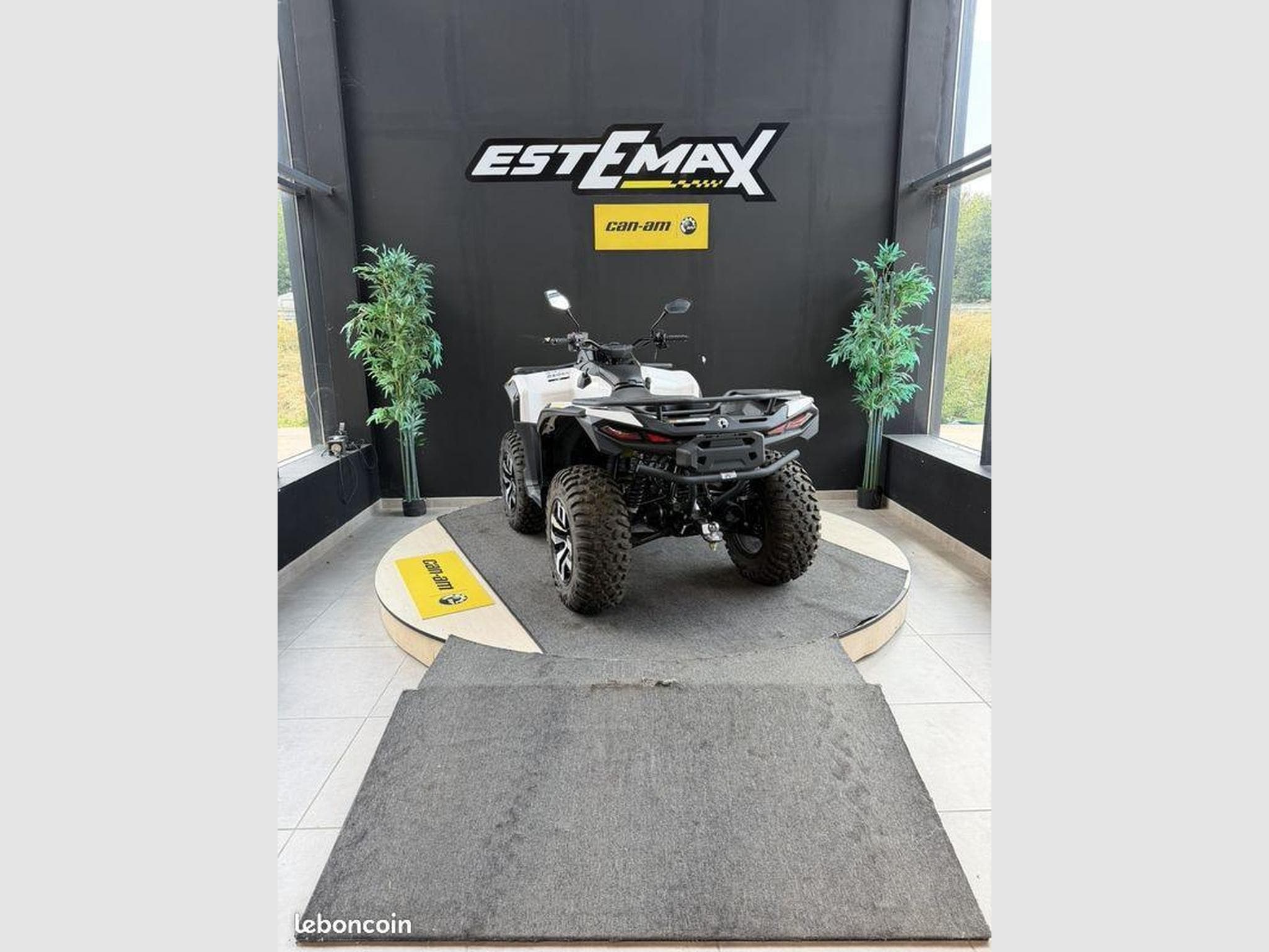 BRP Can-Am Outlander EV37 (2026) - Photo 3