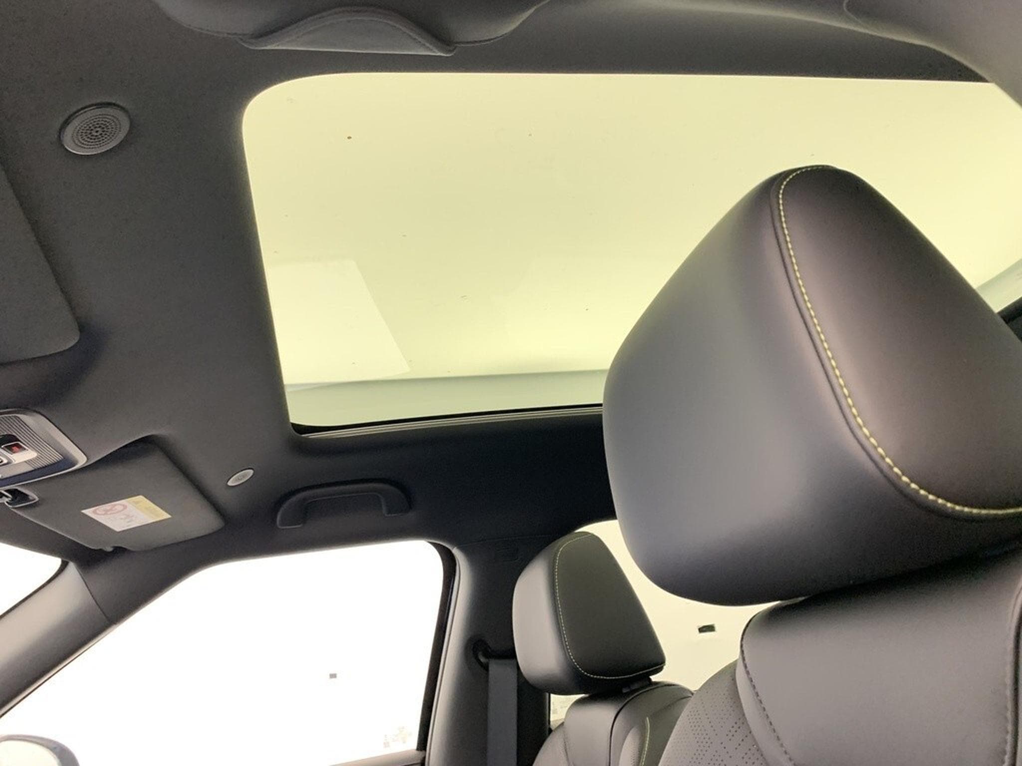 BYD ATTO 2 1.5 DMi Boost PHEV (2026) - Photo 8