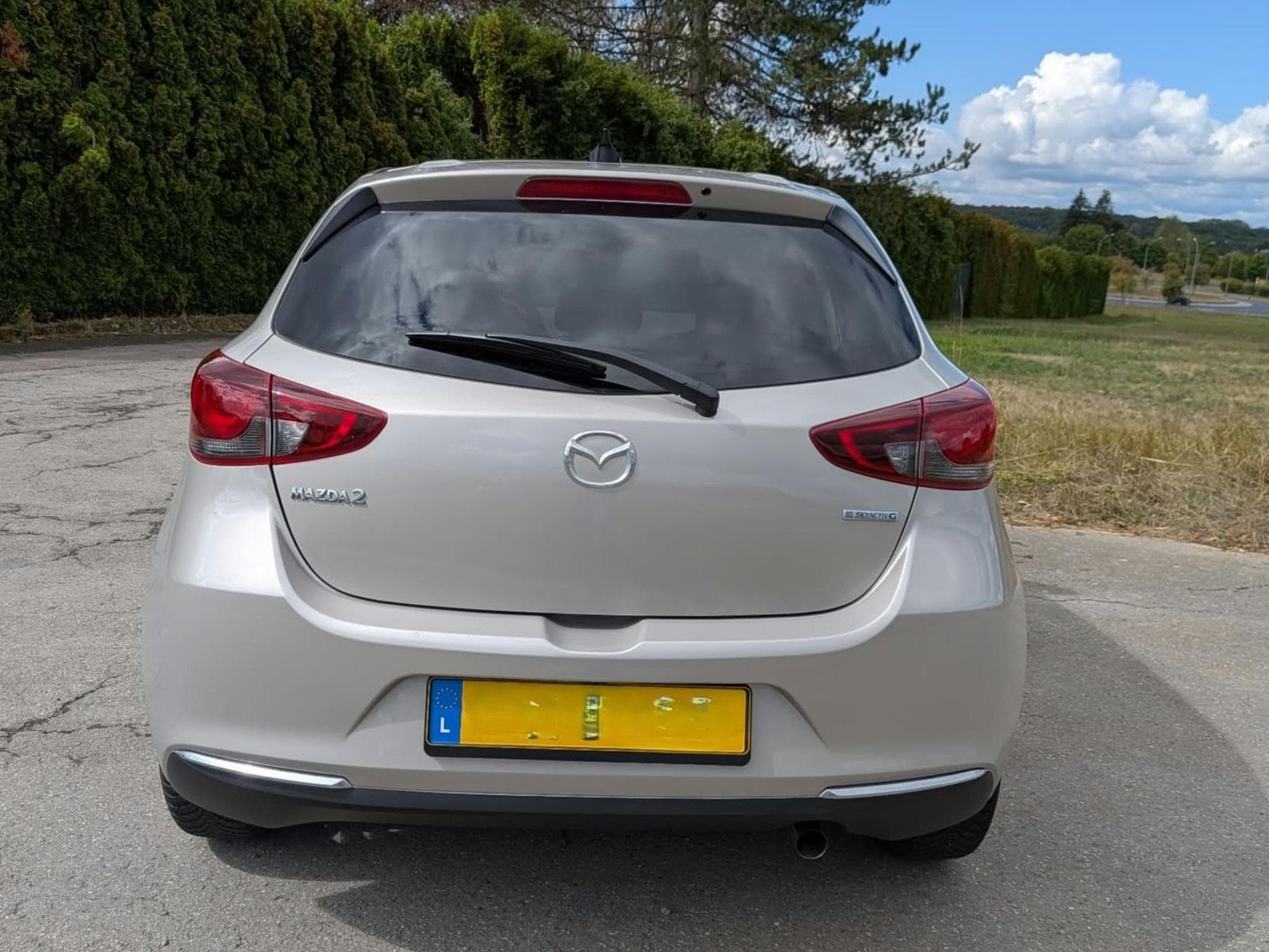 Mazda 2 e-SKYACTIV (2023) - Photo 6