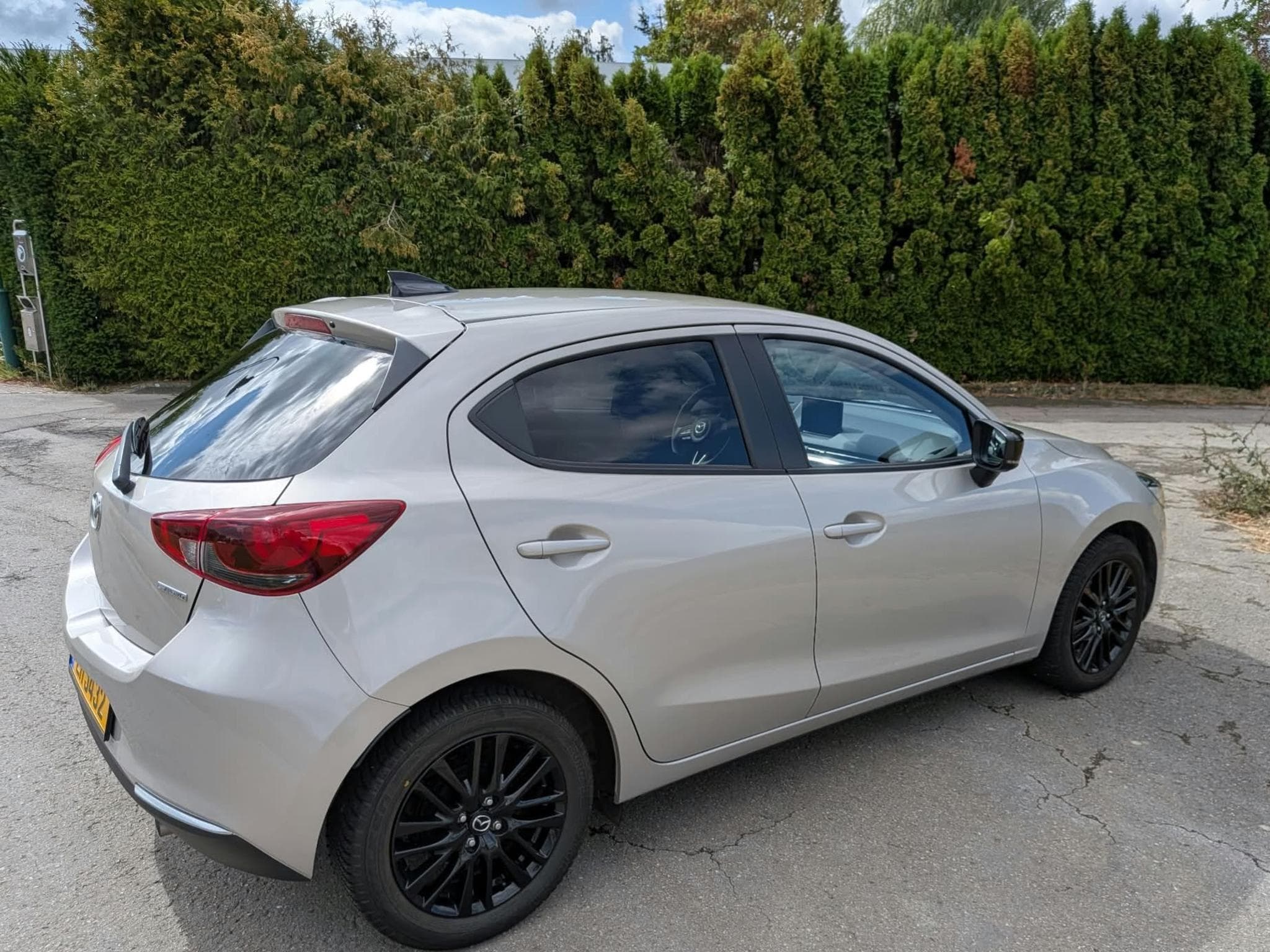 Mazda 2 e-SKYACTIV (2023) - Photo 7