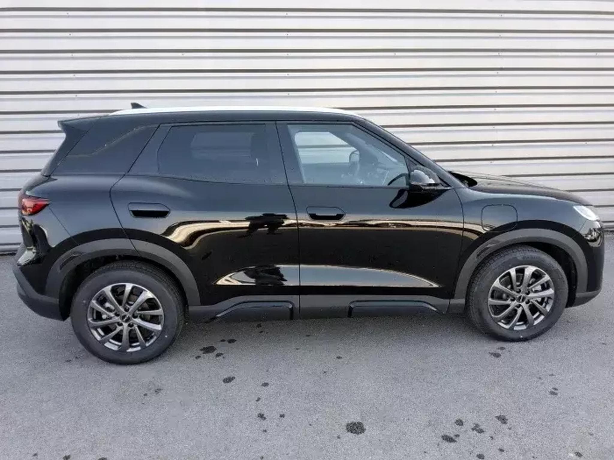 BYD ATTO 2 1.5 DMi Boost PHEV (2026) - Photo 2
