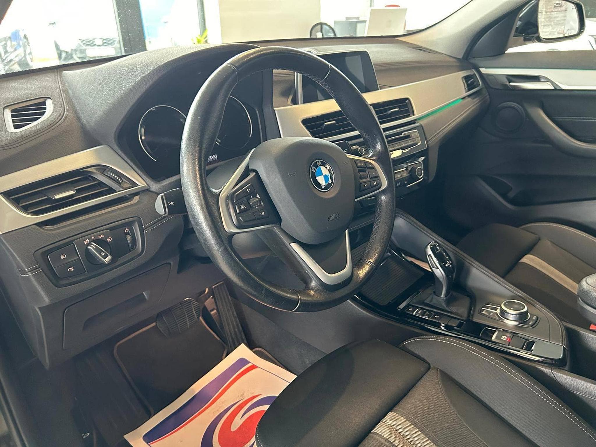 BMW X2 sDrive 18i (2018) - Foto 8