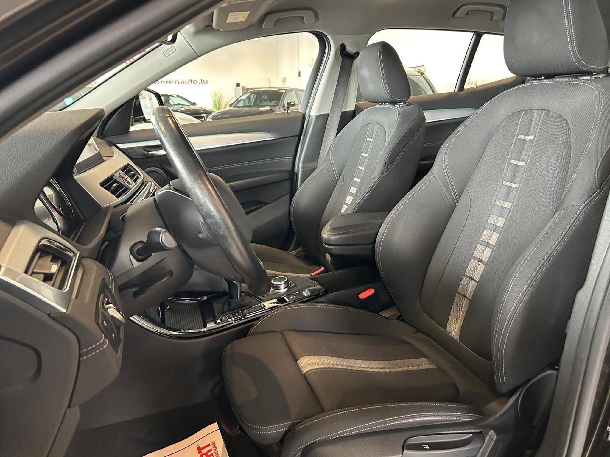 BMW X2 sDrive 18i (2018) - Foto 11