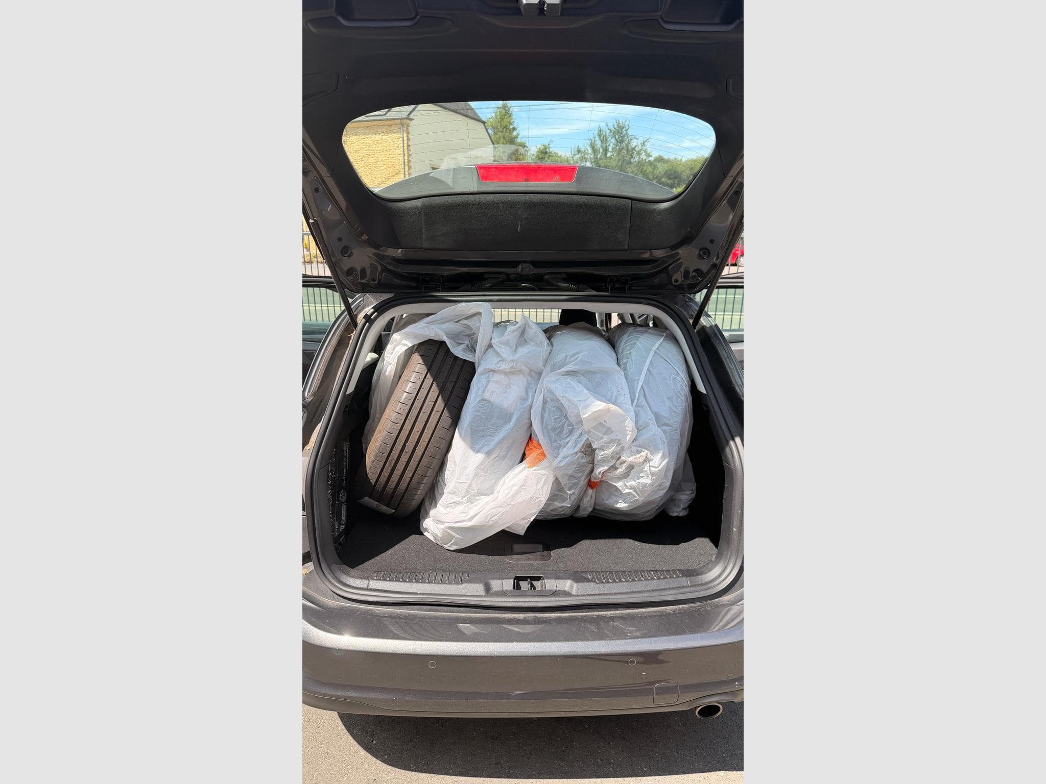 Ford Focus Clipper 1.5 EcoBlue Connected (2022) - Foto 3