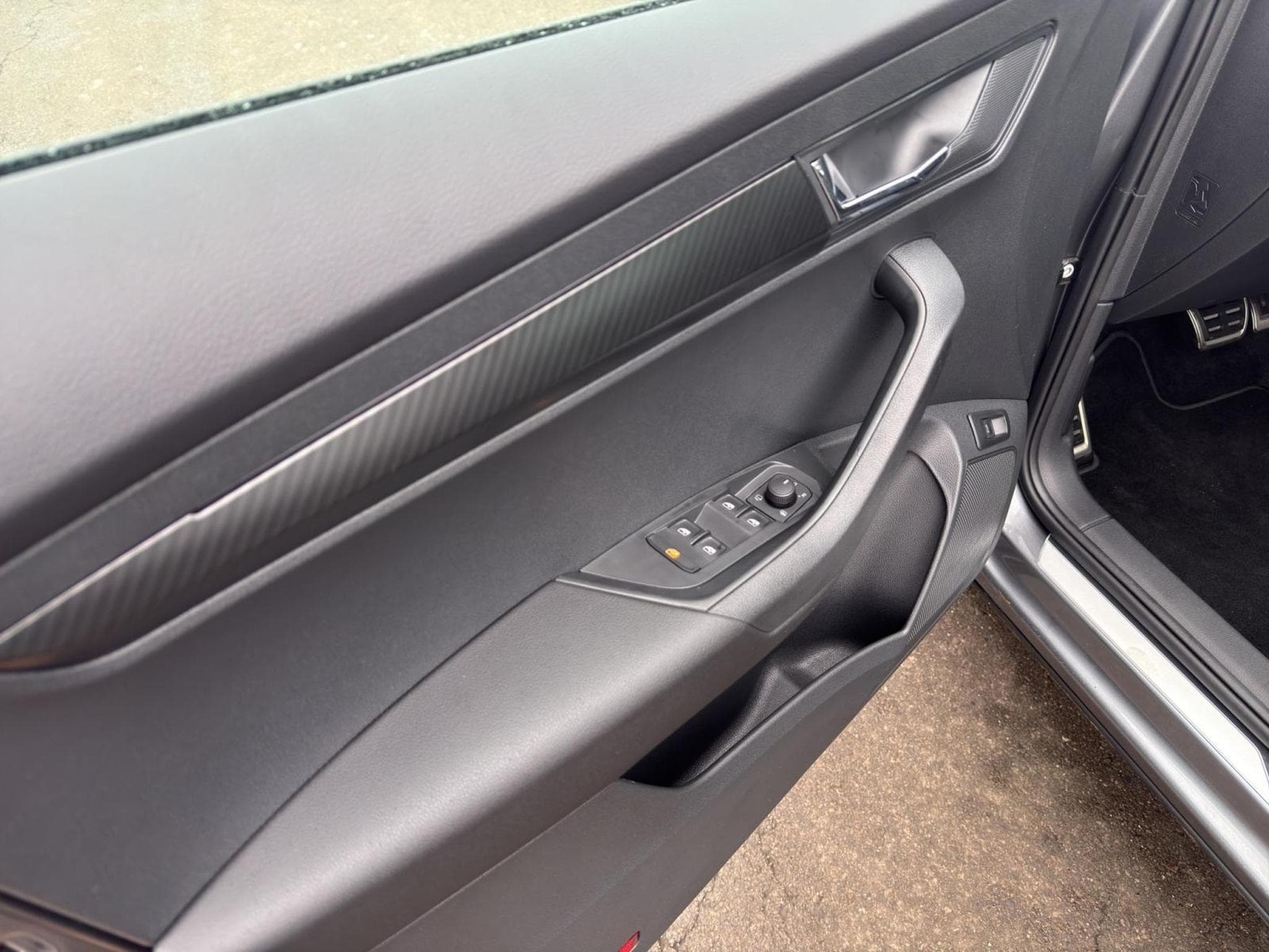 Skoda Karoq Sportline (2026) - Photo 7