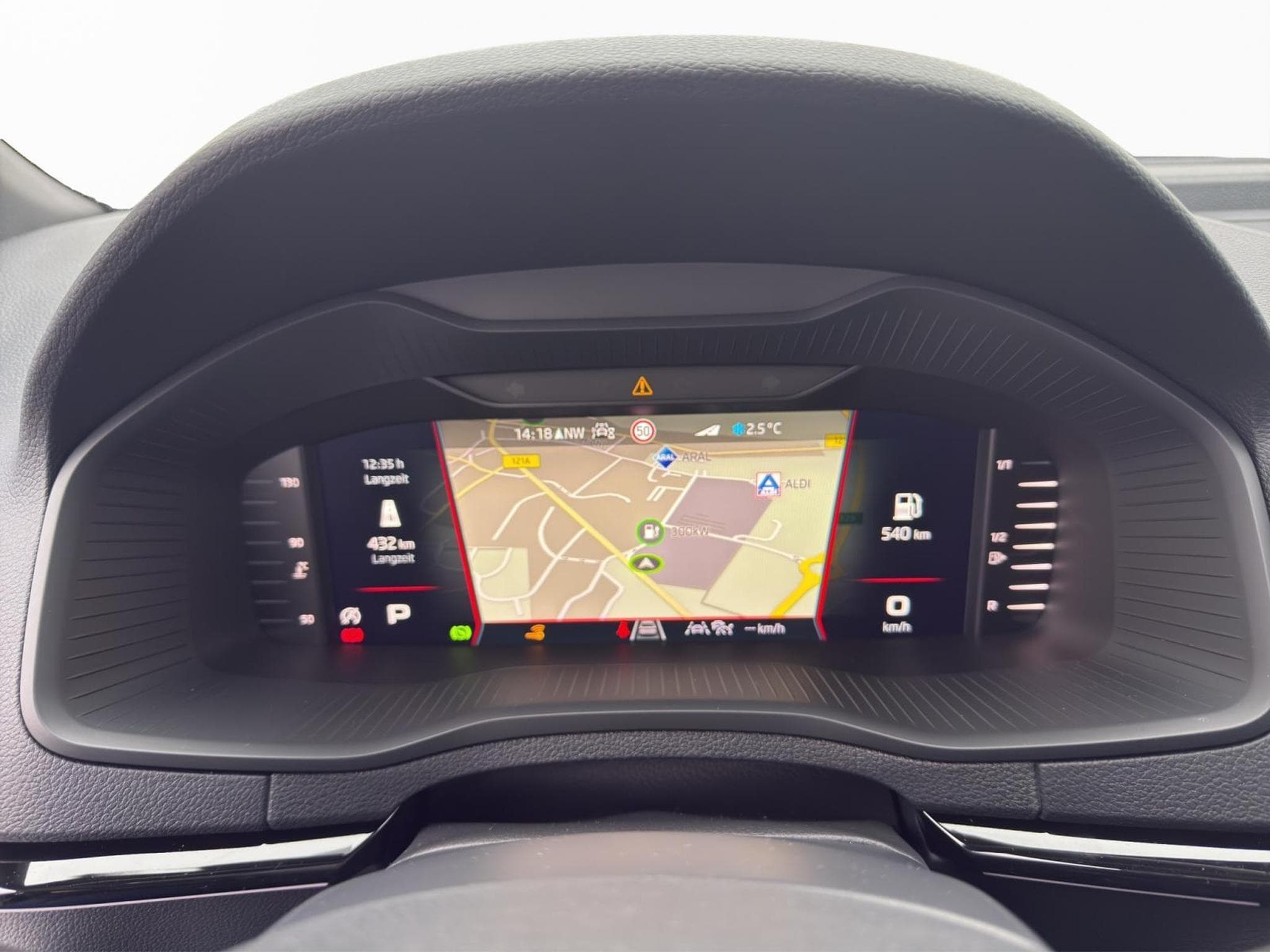 Skoda Karoq Sportline (2026) - Photo 9