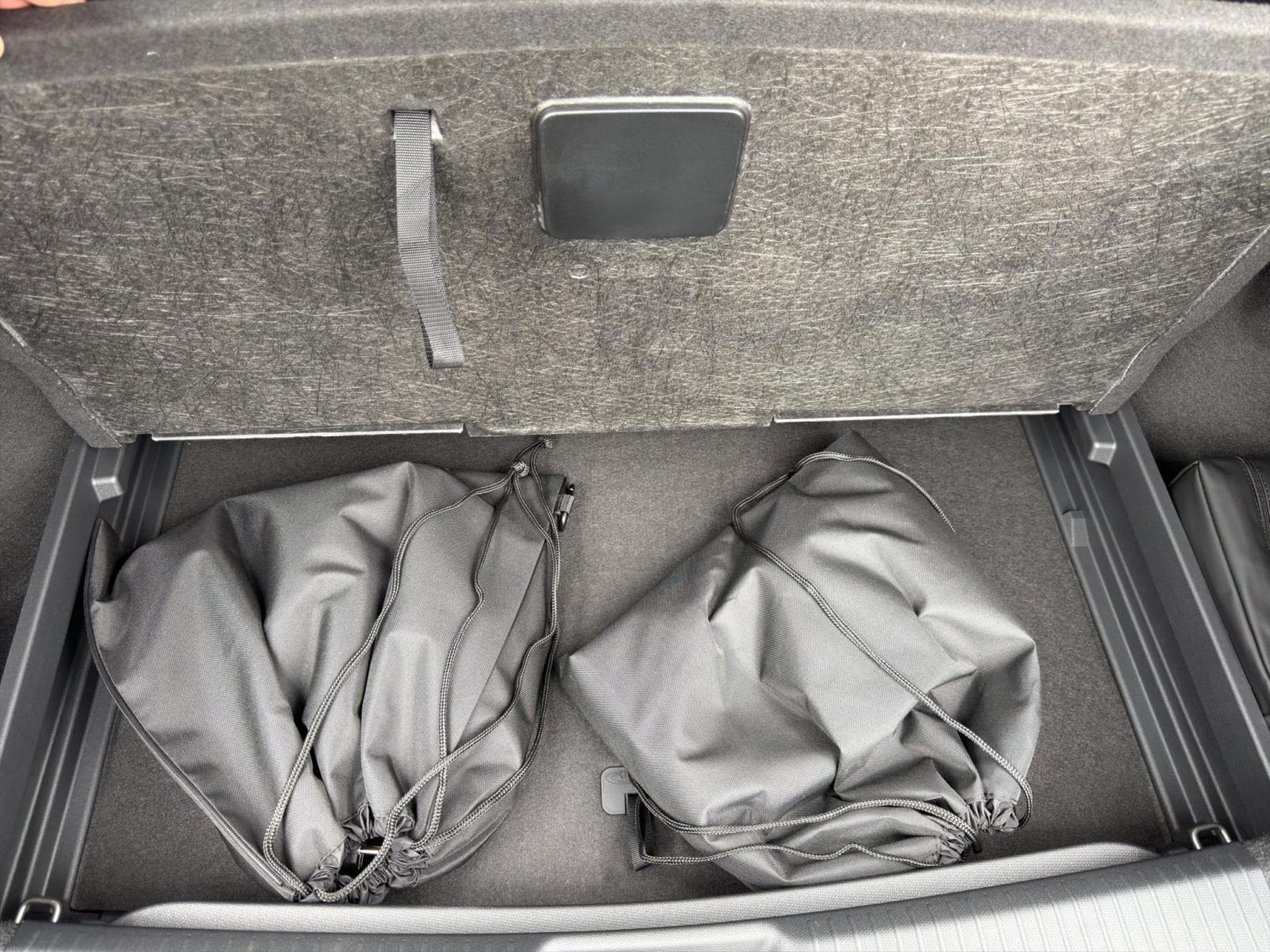 Cupra Tavascan VZ (2026) - Foto 18