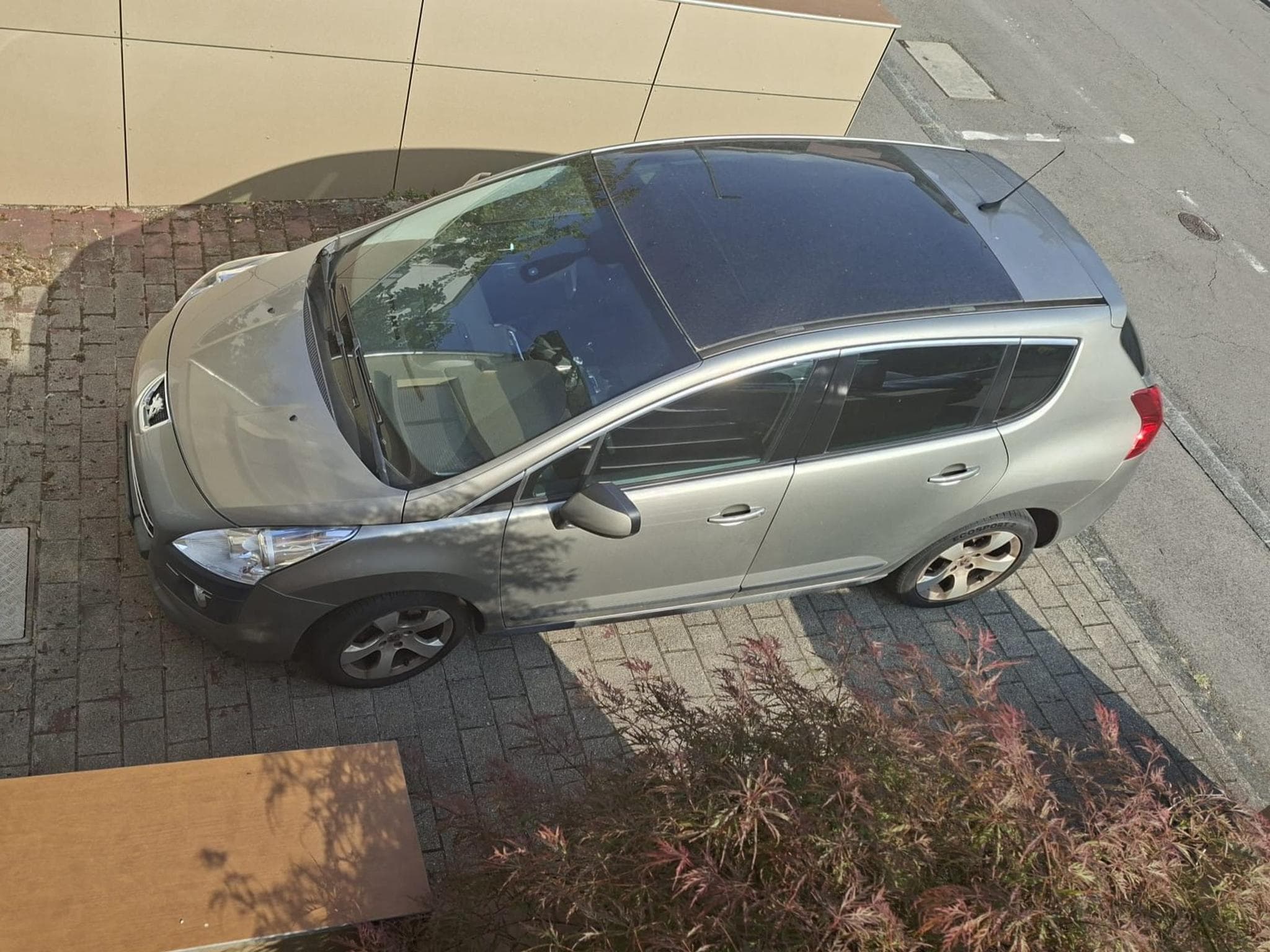 Peugeot 3008 (2011) - Photo 1