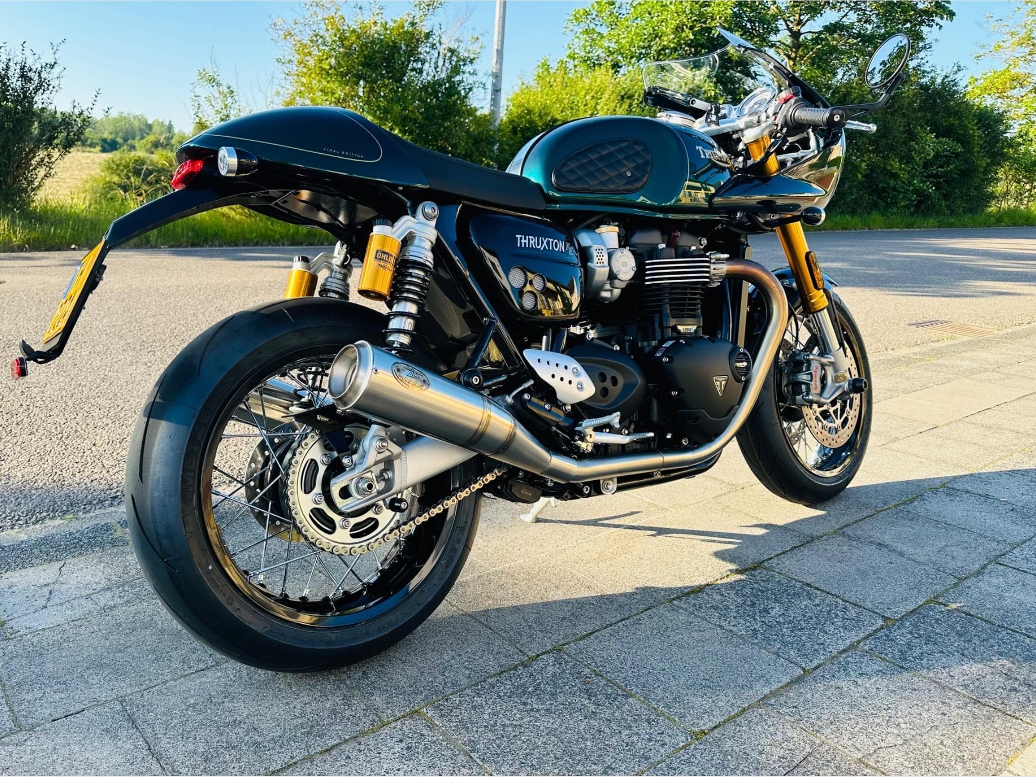 Triumph Thruxton RS Final Edition (2024) - Photo 2