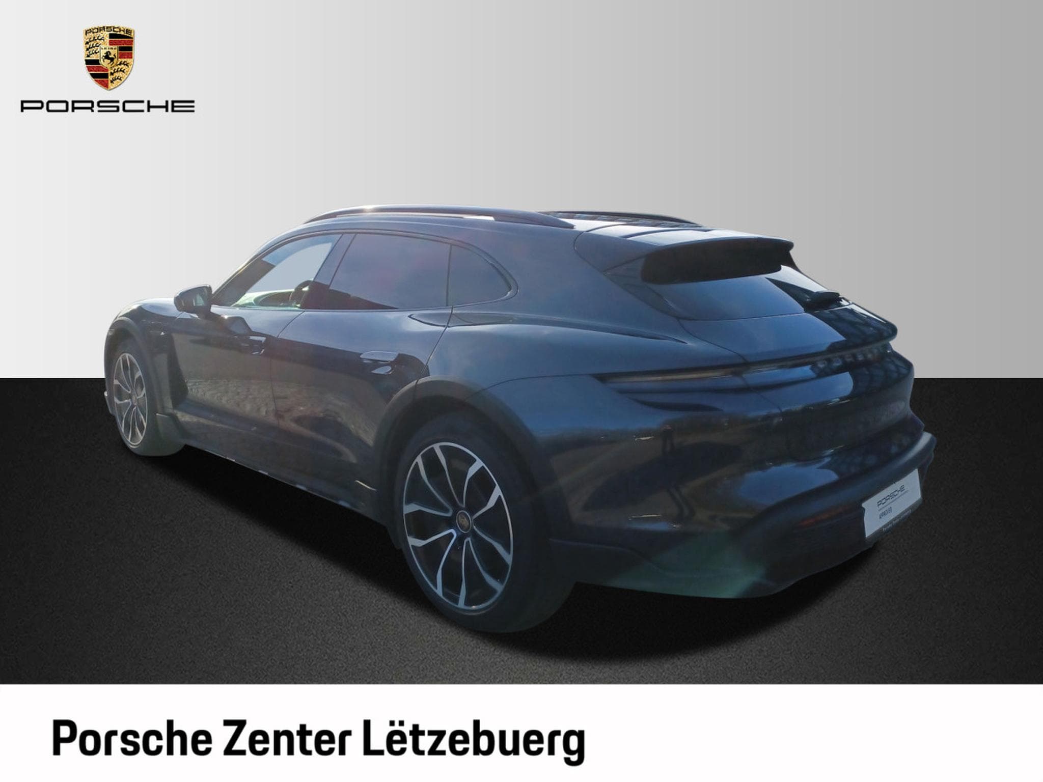 Porsche Taycan 4 Cross Turismo (2021) - Photo 3