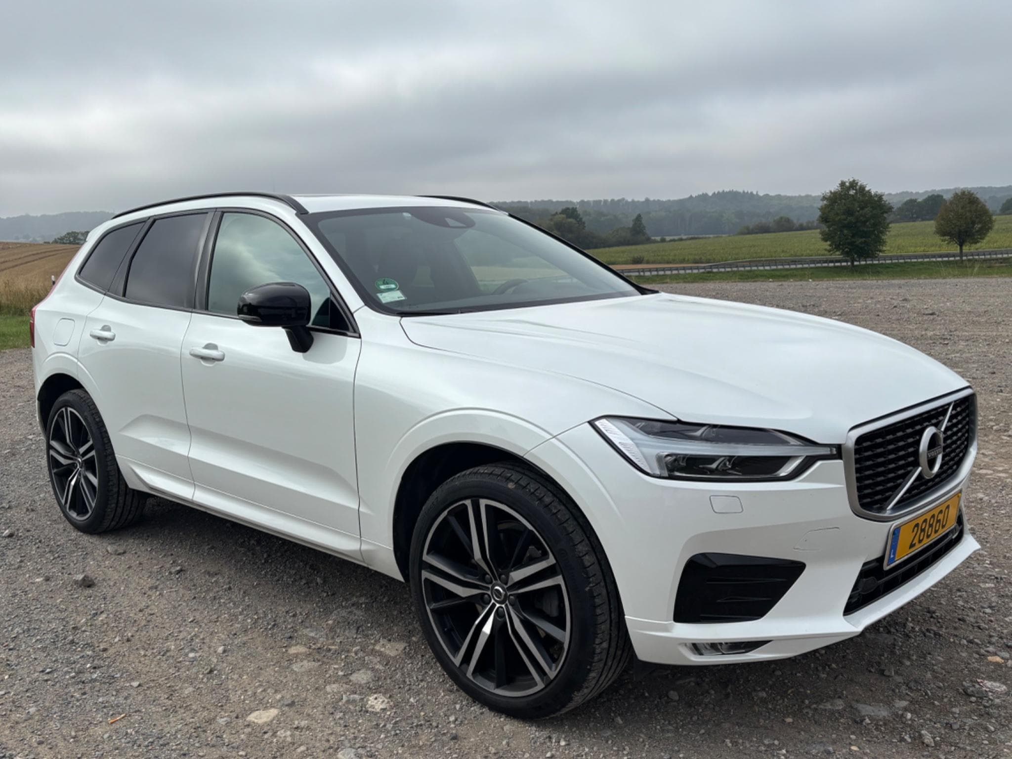 Volvo XC60 R-line Mild hybrid (2020) - Photo 1