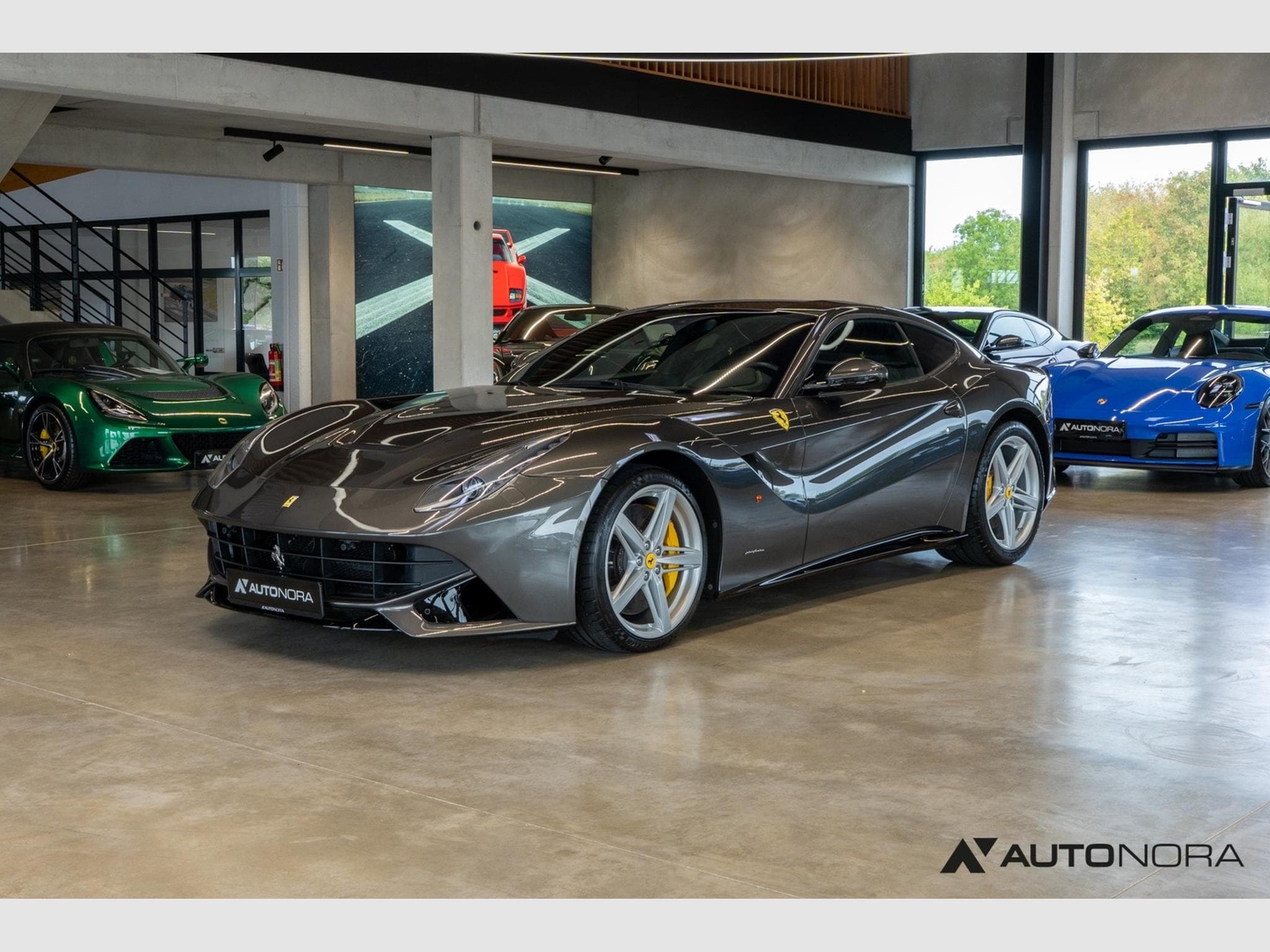 Ferrari F12 Berlinetta (2013) - Photo 1