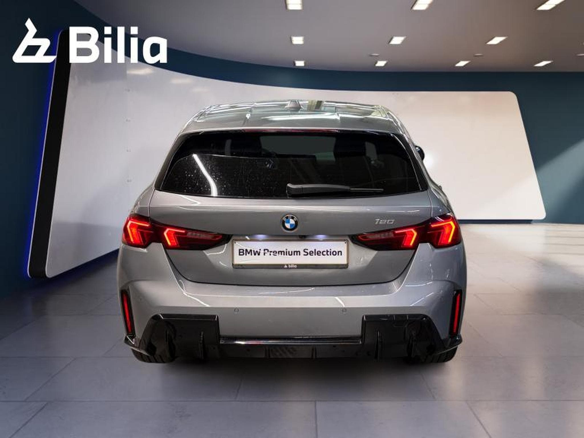 BMW 120 120 Kit M Sport (2025) - Photo 4