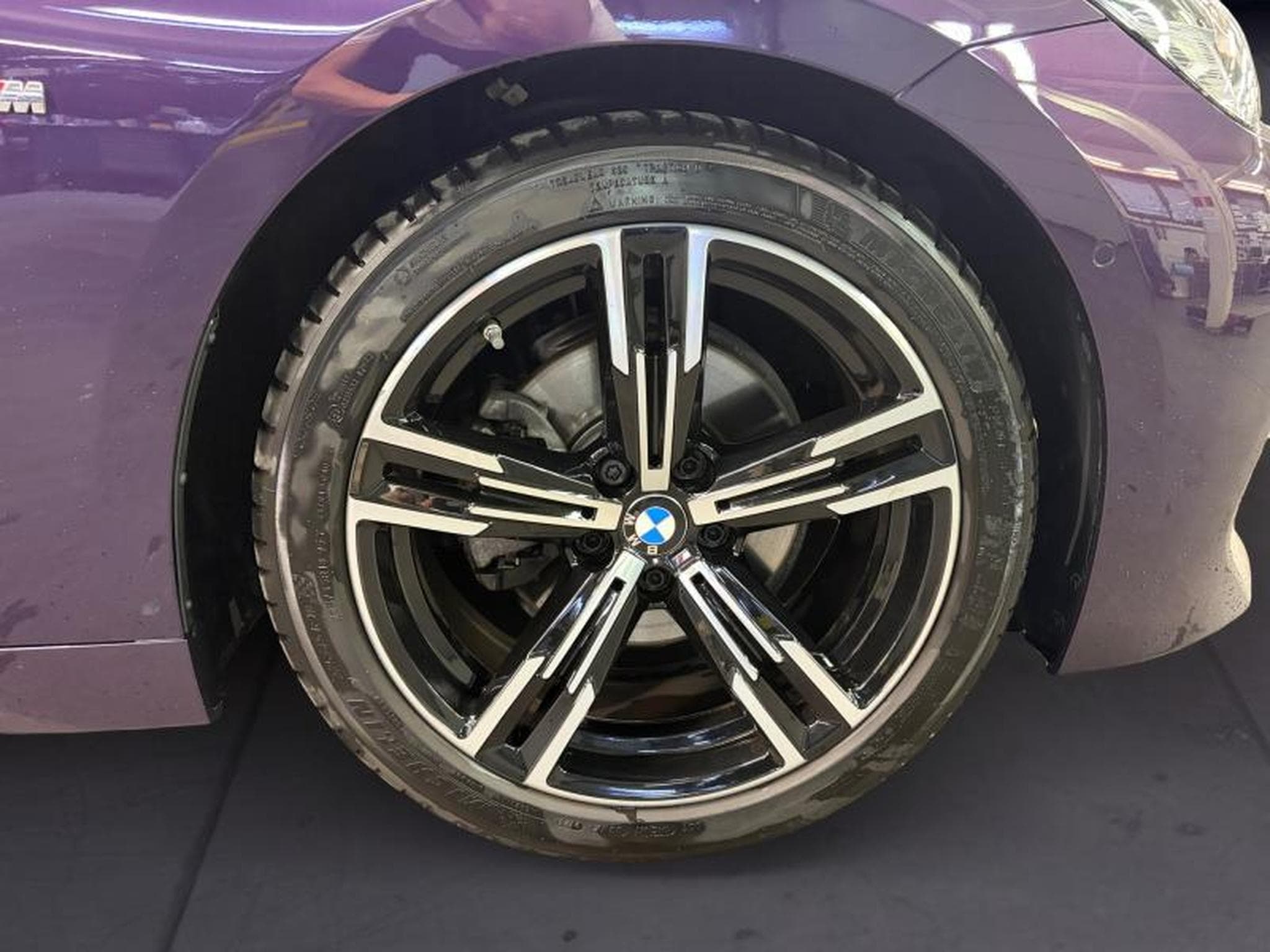 BMW 220 220i Coupé Kit M Sport (2025) - Foto 8