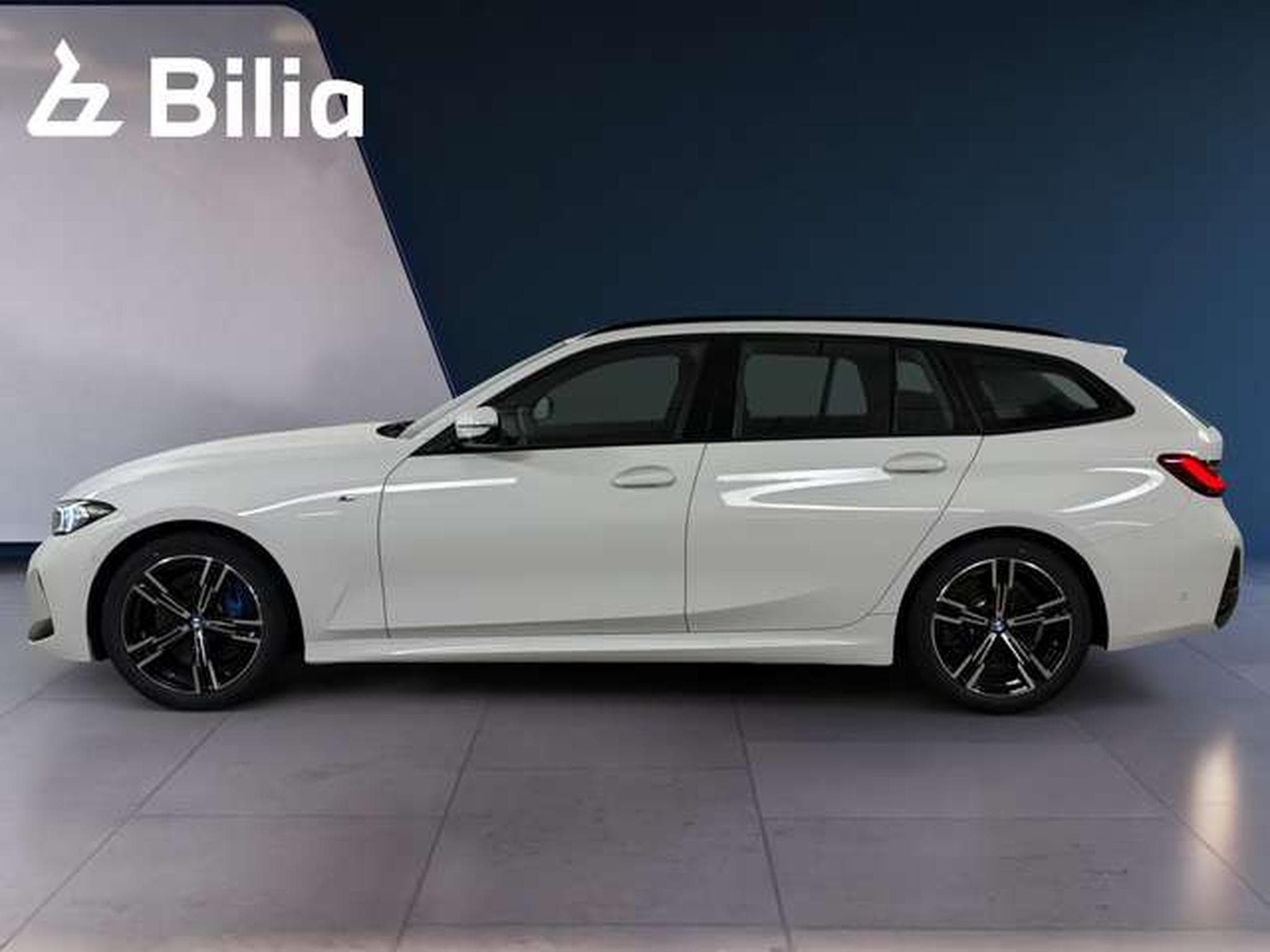 BMW 320 d xDrive Head-Up HiFi DAB LED (2025) - Photo 3