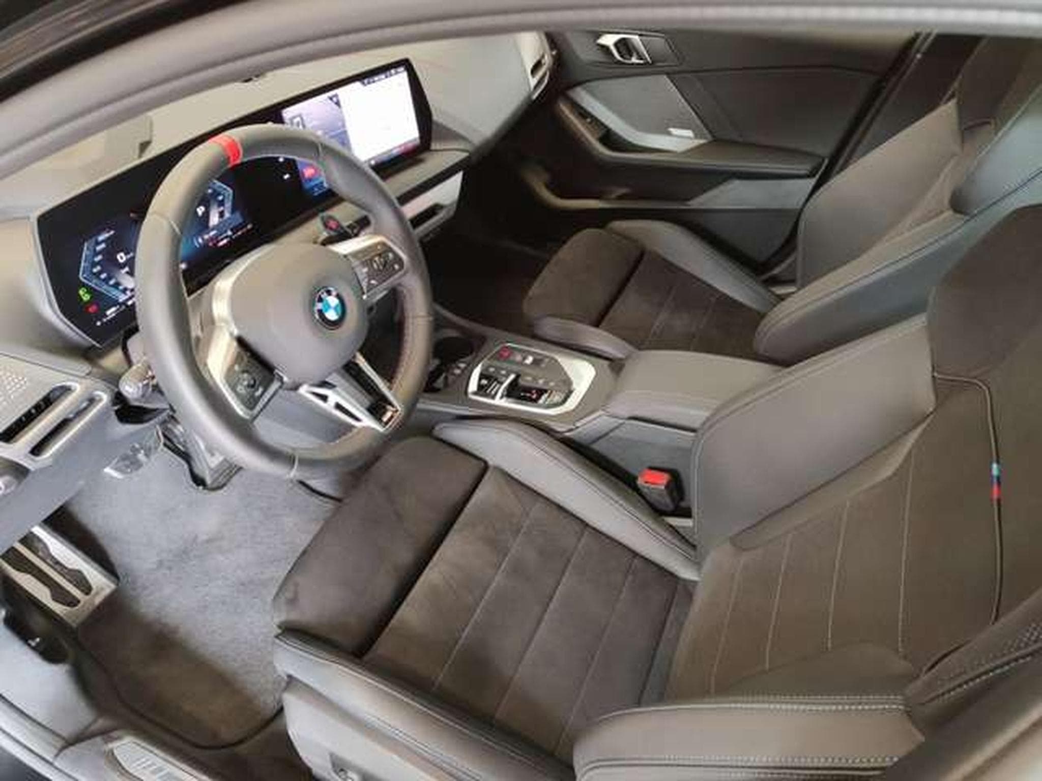 BMW M135 M135i xDrive Head-Up HK HiFi DAB LED (2025) - Photo 5
