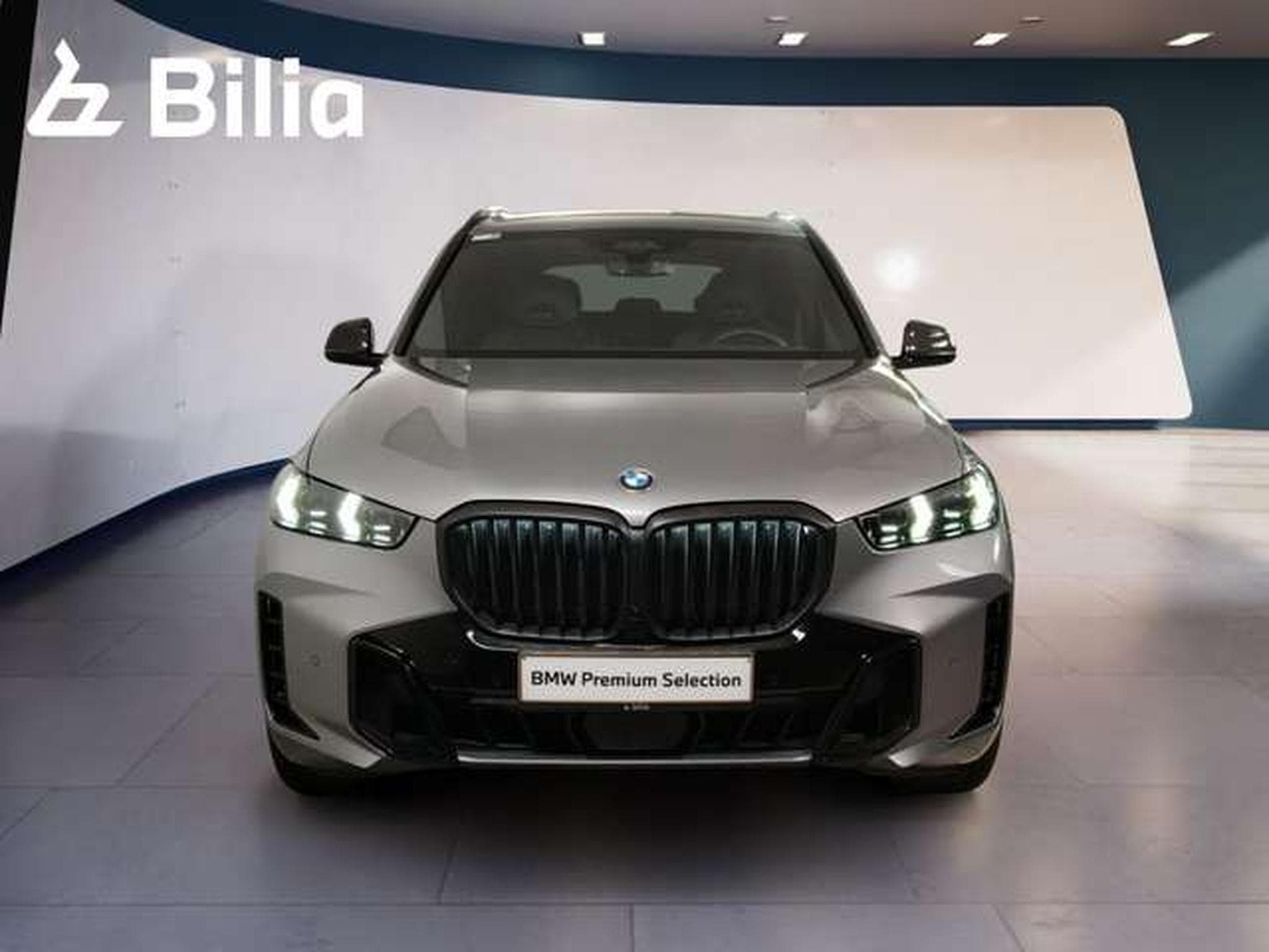 BMW X5 40d xDrive M Sportpaket (2024) - Photo 2