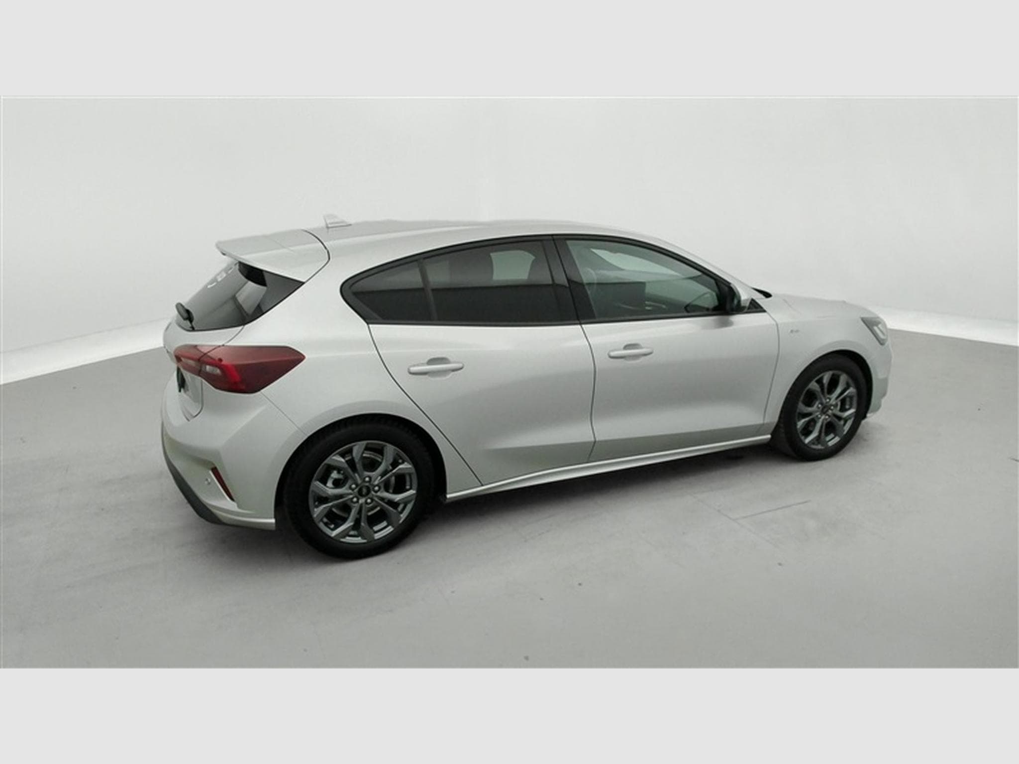 Ford Focus 1.5 EcoBlue 115cv PowerShift ST-Line NAVI / FULL LED / CAM (2025) - Foto 24